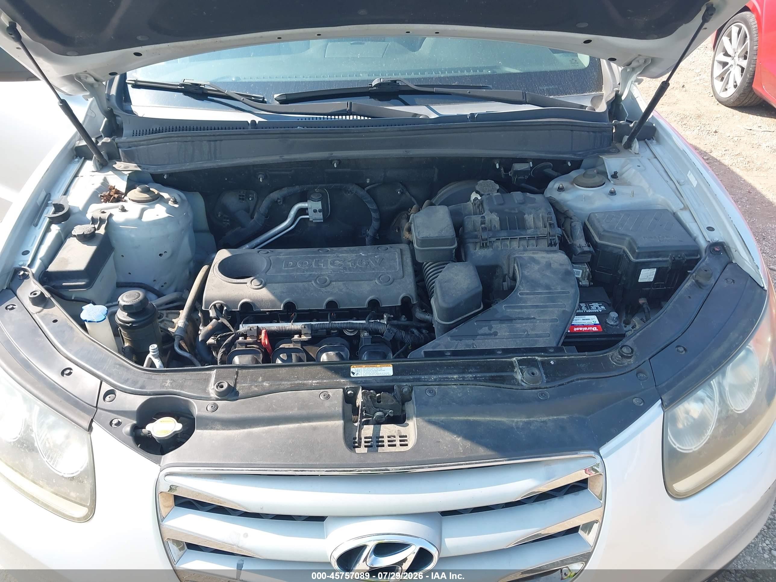 2012 Hyundai Santa Fe Gls Silver vin: 5XYZG3AB0CG133571