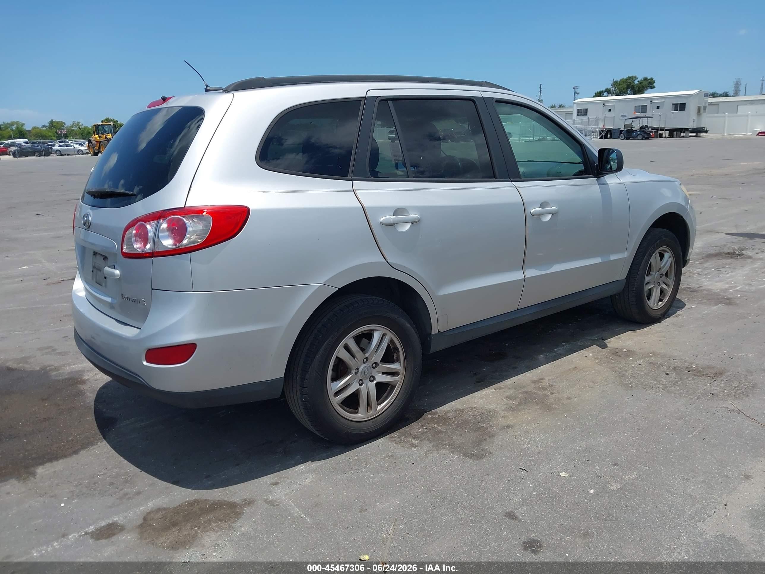 2011 Hyundai Santa Fe Gls Silver vin: 5XYZG3AB1BG004916