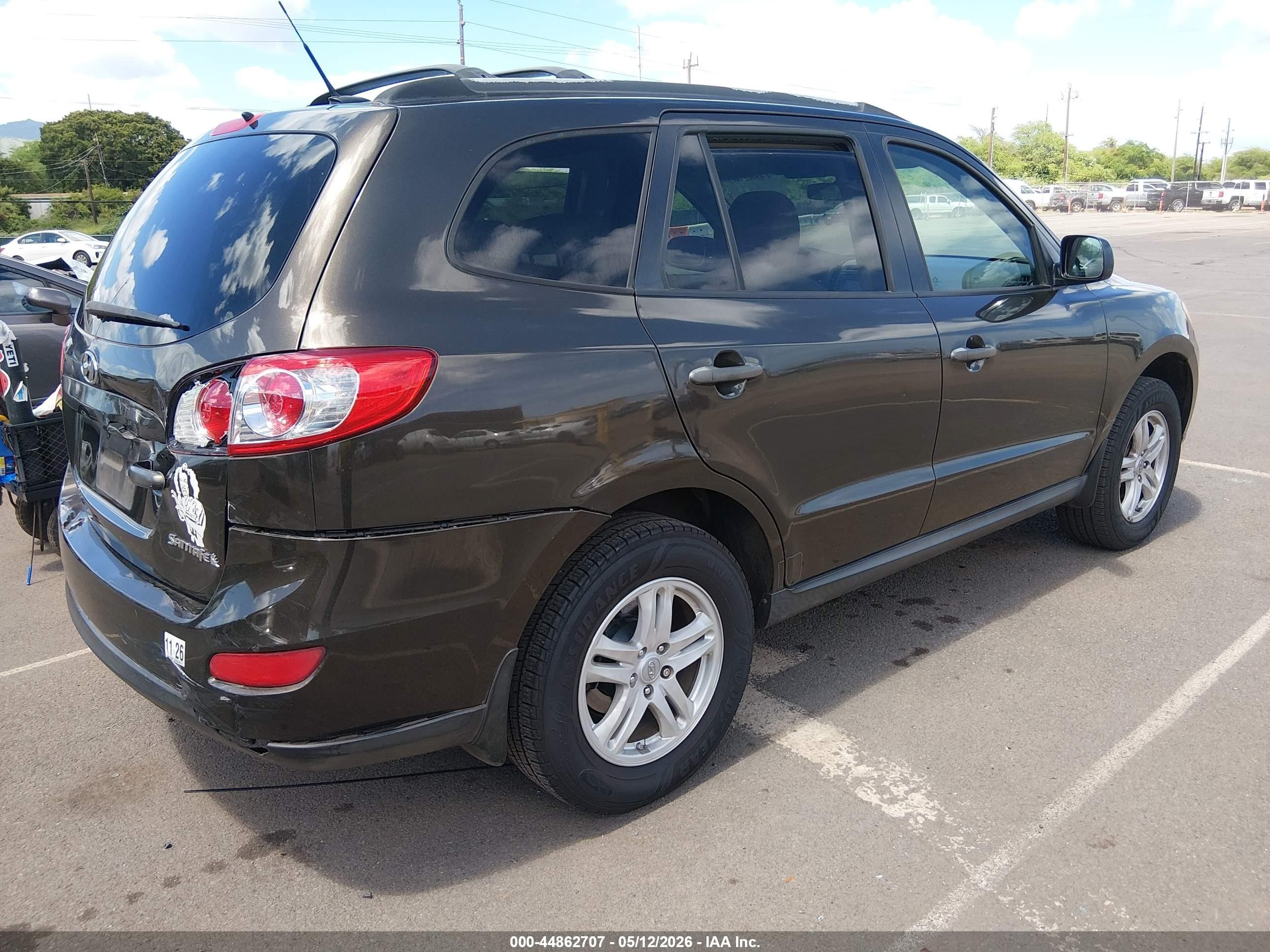 2011 Hyundai Santa Fe Gls Dark Brown vin: 5XYZG3AB1BG012837