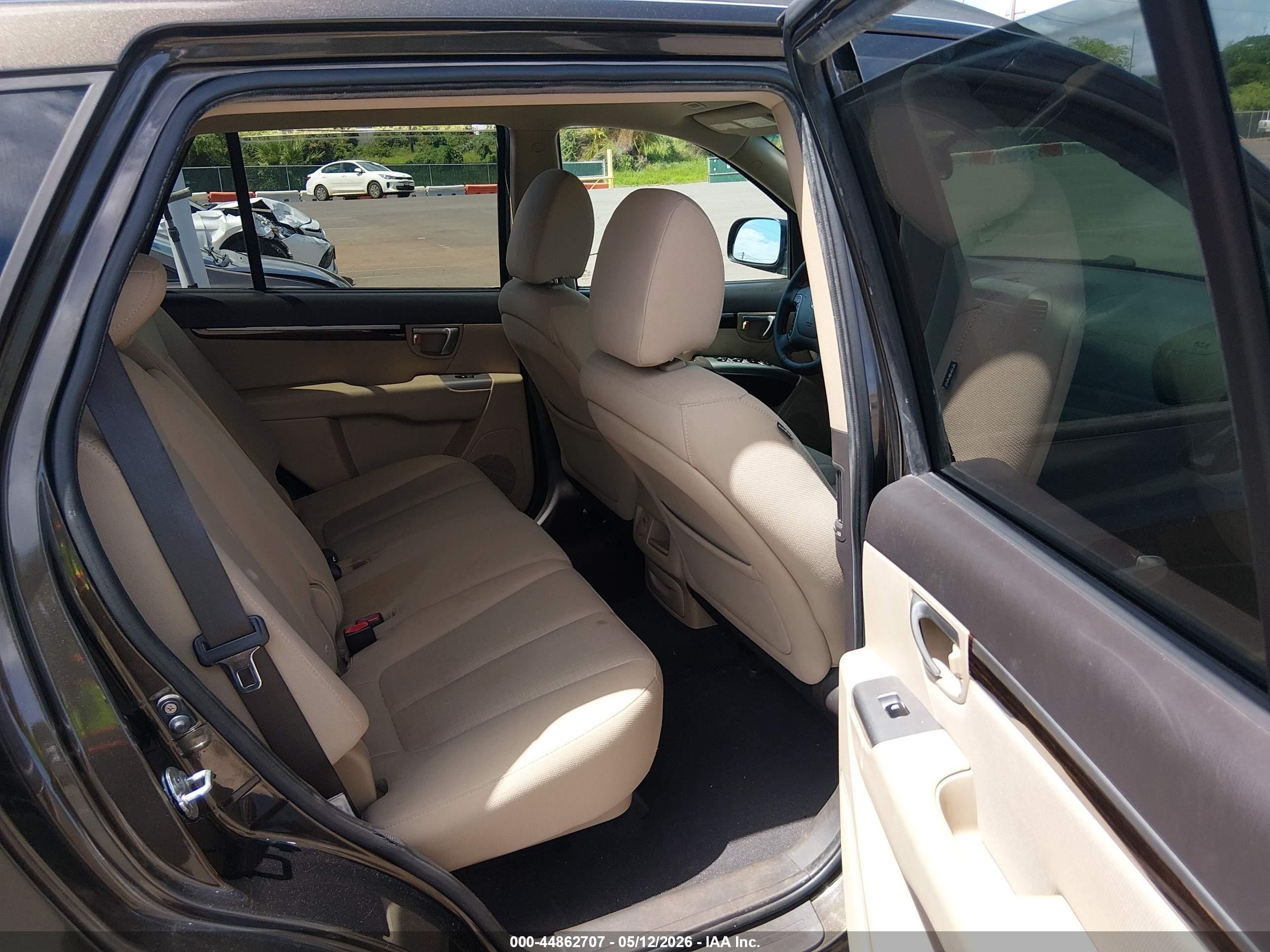 2011 Hyundai Santa Fe Gls Dark Brown vin: 5XYZG3AB1BG012837