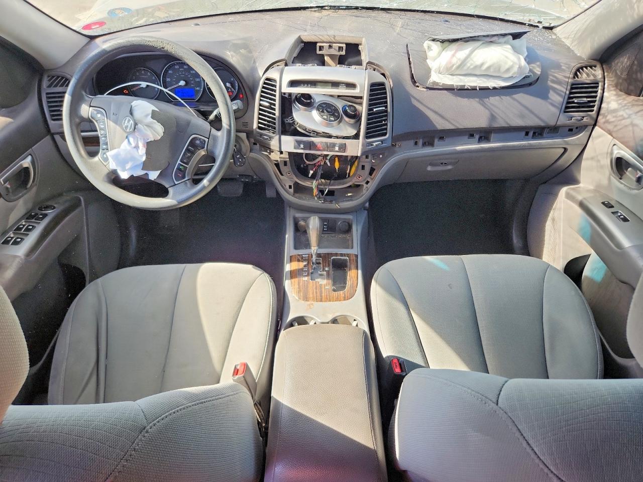 2011 Hyundai Santa Fe Gls Silver vin: 5XYZG3AB1BG067028