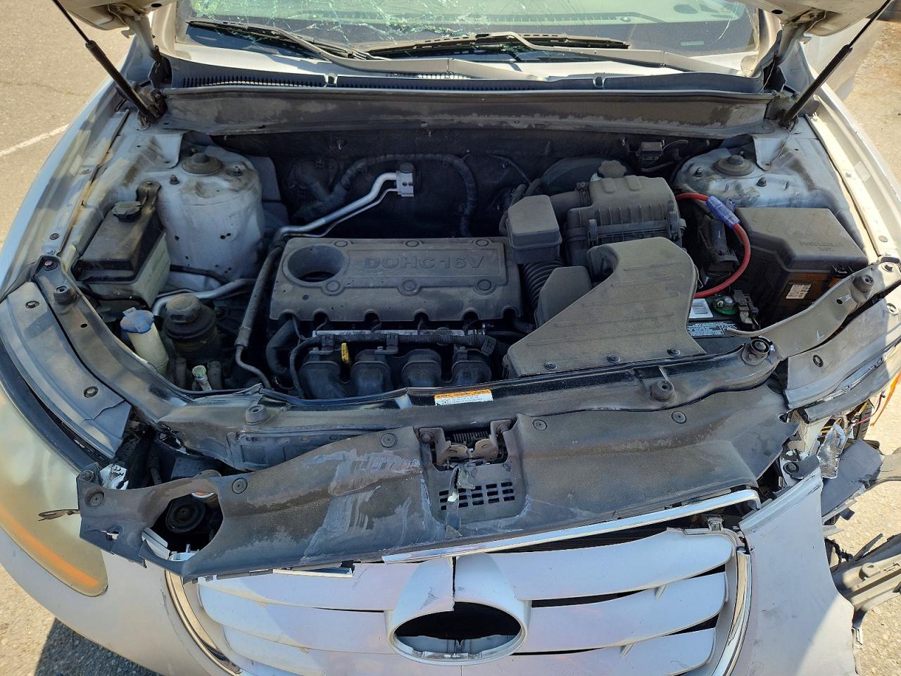 2011 Hyundai Santa Fe Gls Silver vin: 5XYZG3AB1BG067028