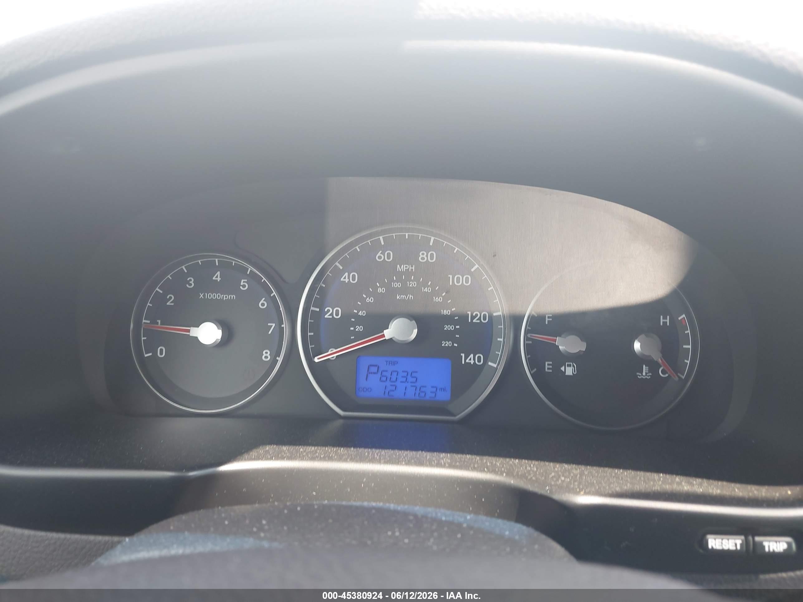 2011 Hyundai Santa Fe Gls Silver vin: 5XYZG3AB2BG010076