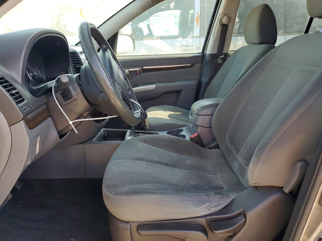 2011 Hyundai Santa Fe Gls Silver vin: 5XYZG3AB2BG076031