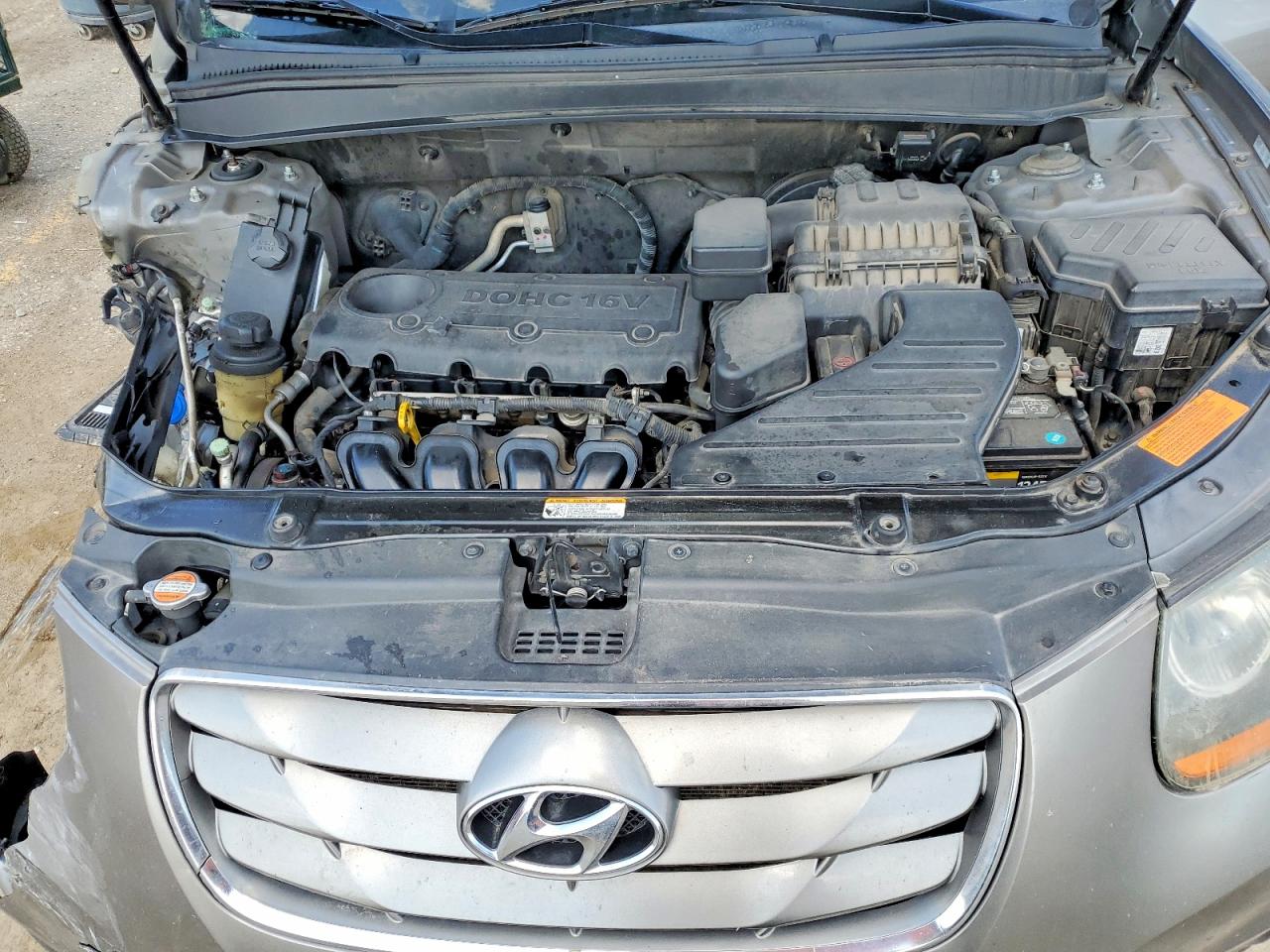 2011 Hyundai Santa Fe Gls Silver vin: 5XYZG3AB2BG076031