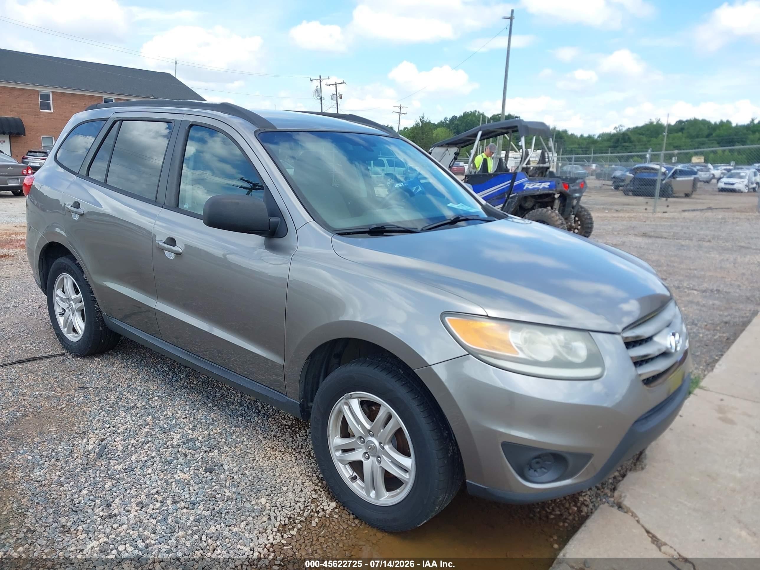 2012 Hyundai Santa Fe Gls Brown vin: 5XYZG3AB2CG112155