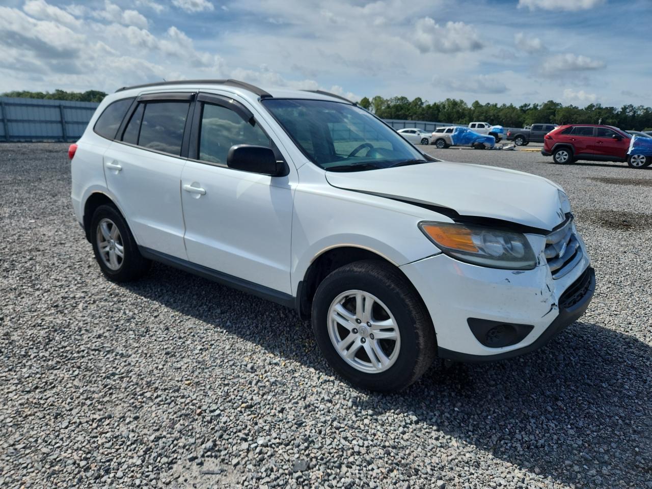 2012 Hyundai Santa Fe Gls White vin: 5XYZG3AB2CG114567