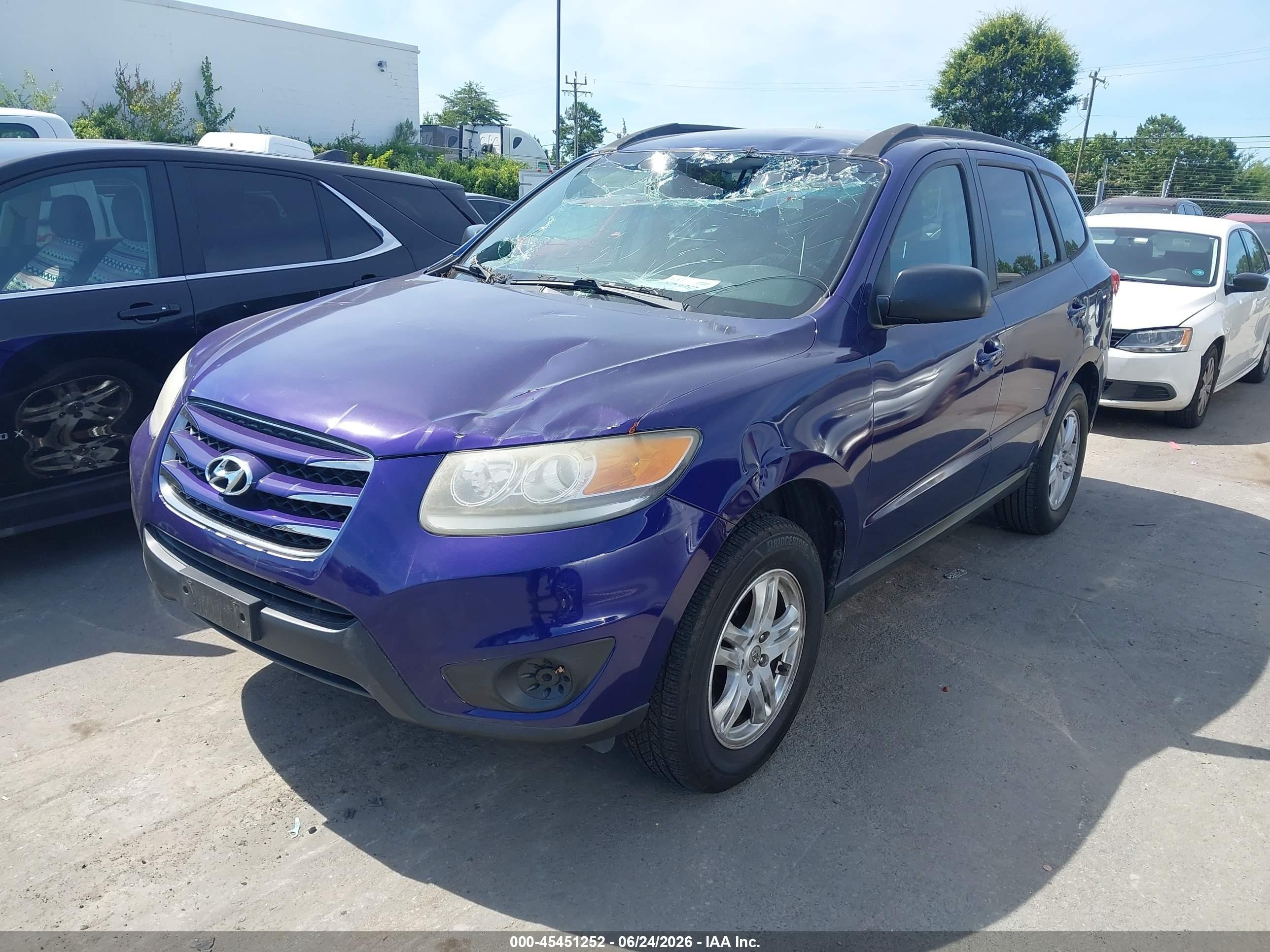 2012 Hyundai Santa Fe Gls Purple vin: 5XYZG3AB2CG122412