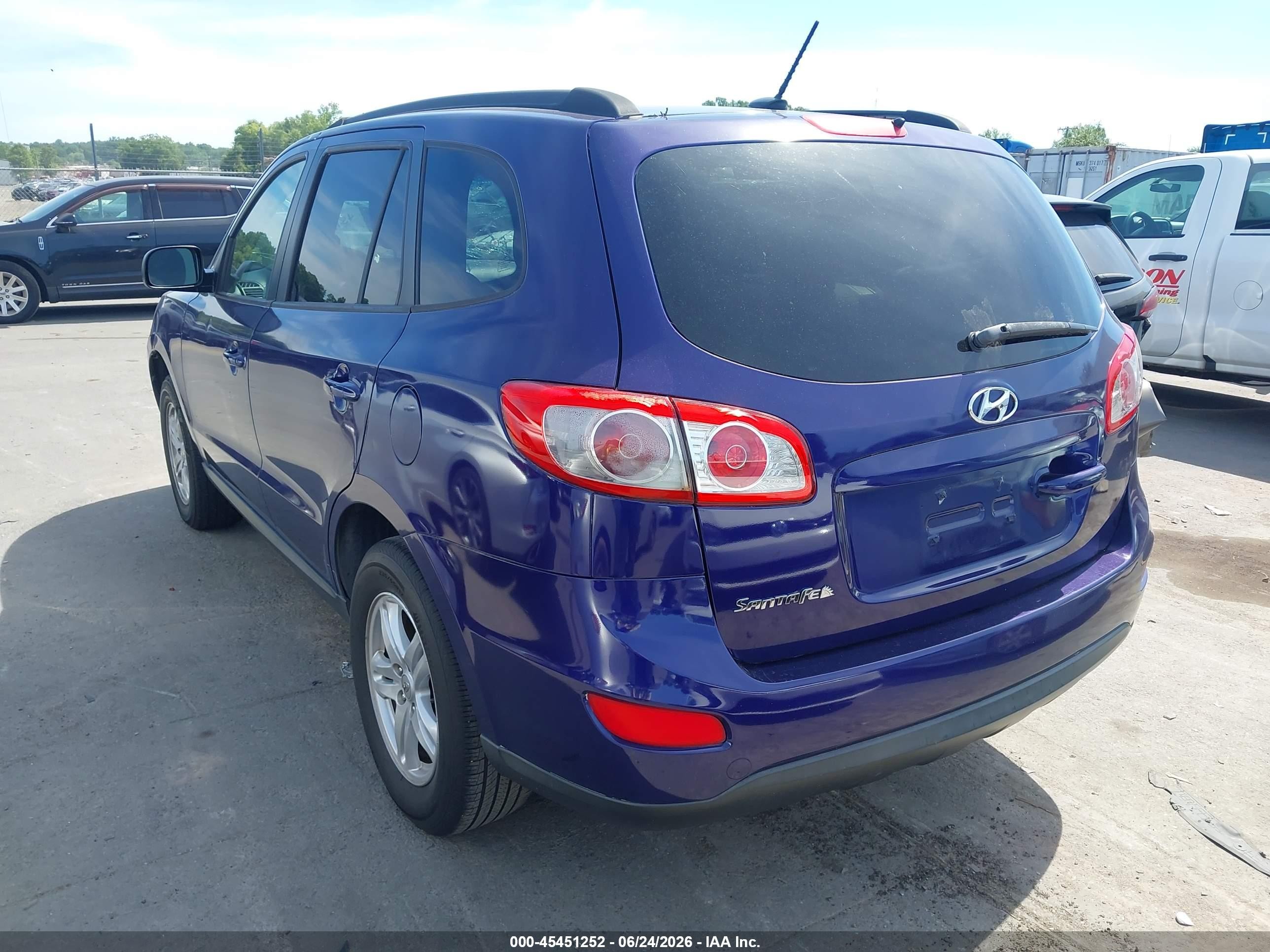 2012 Hyundai Santa Fe Gls Purple vin: 5XYZG3AB2CG122412