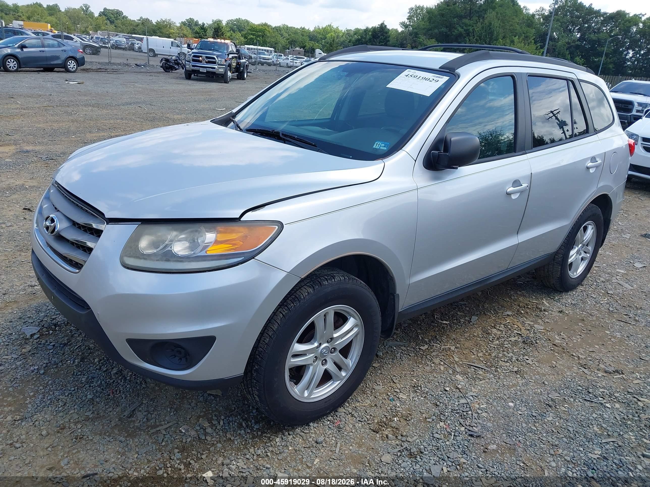 2012 Hyundai Santa Fe Gls Silver vin: 5XYZG3AB2CG123365