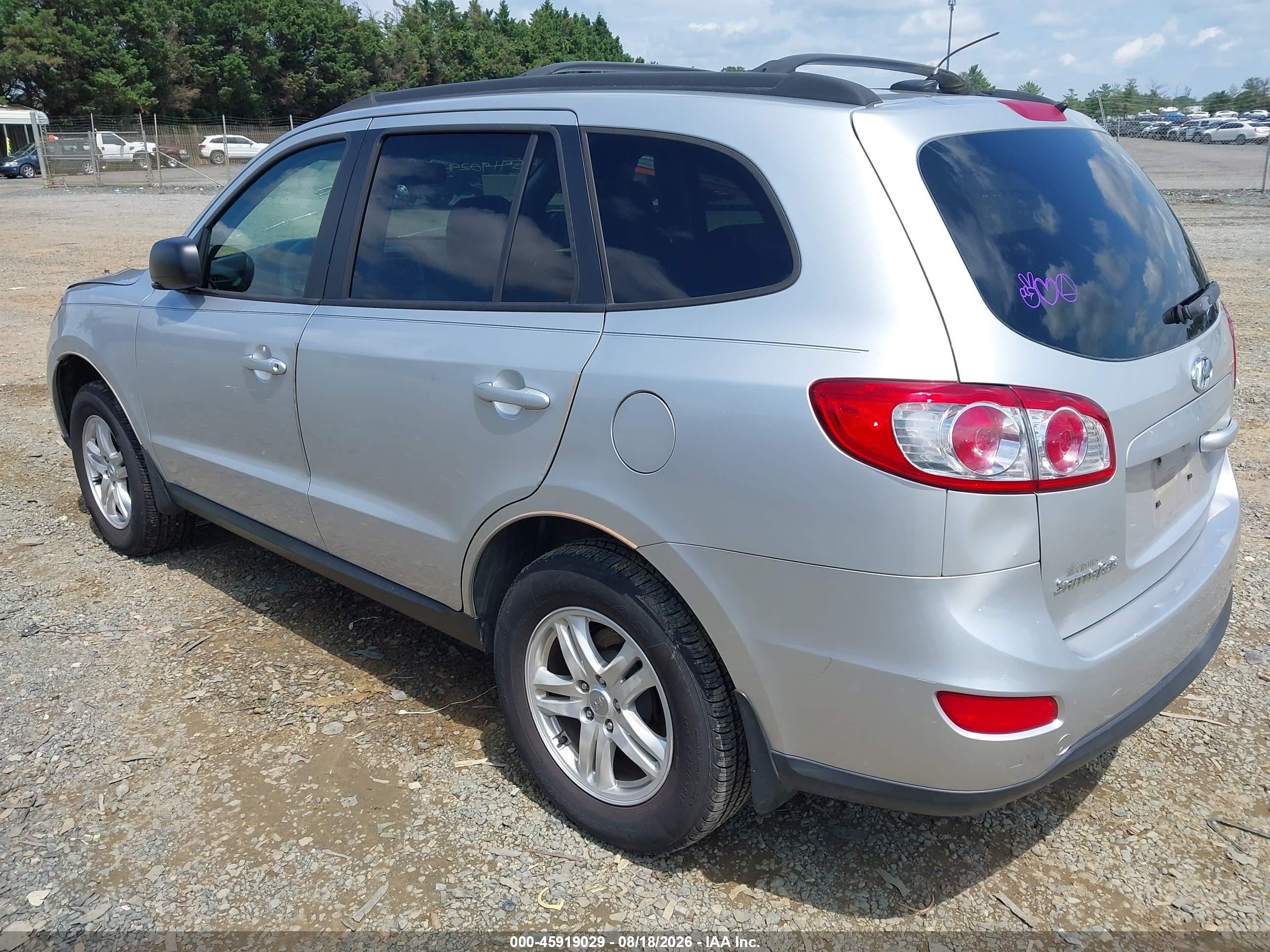 2012 Hyundai Santa Fe Gls Silver vin: 5XYZG3AB2CG123365