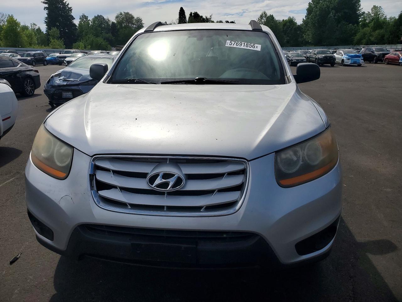 2011 Hyundai Santa Fe Gls Silver vin: 5XYZG3AB3BG079505