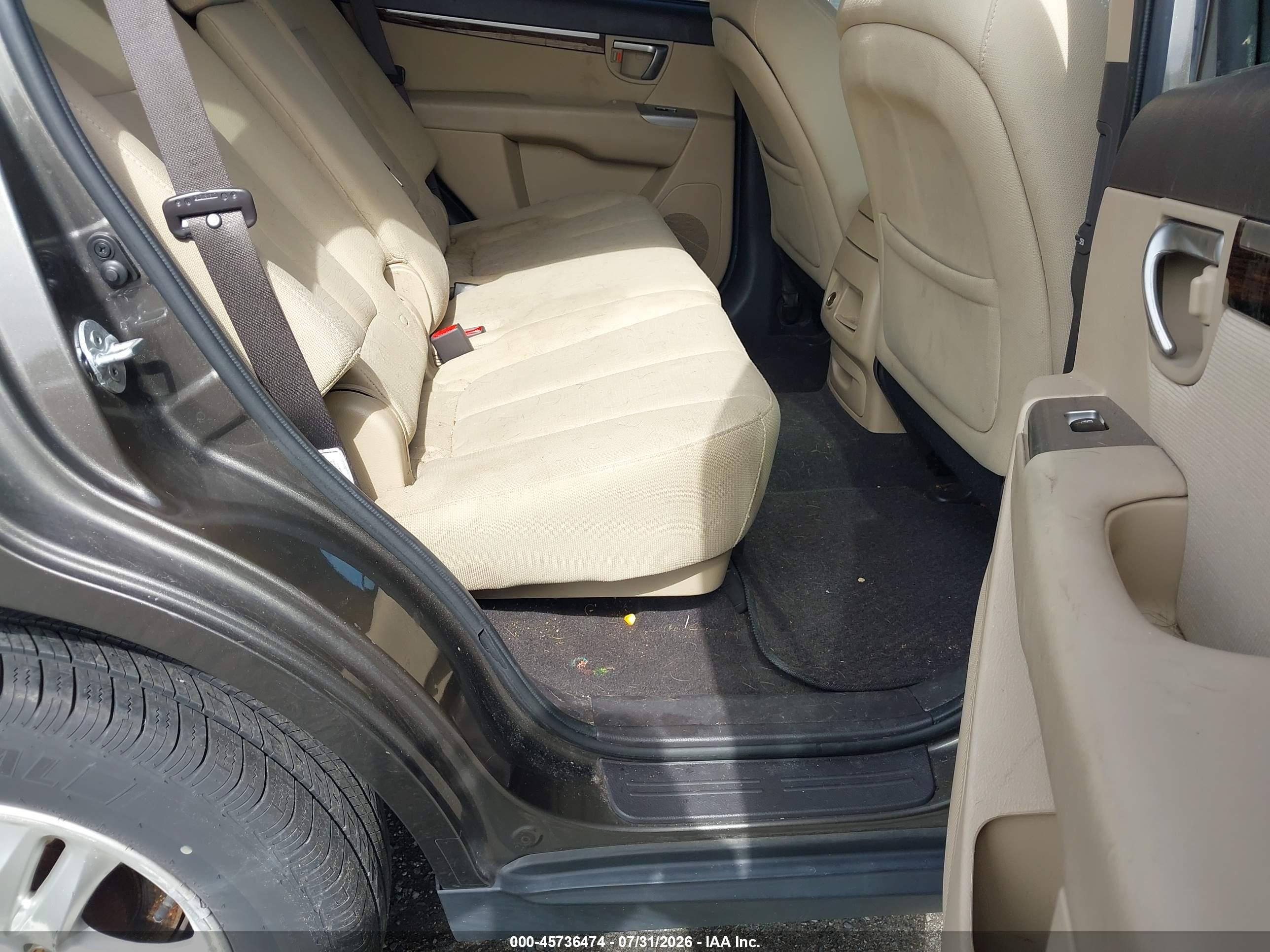 2012 Hyundai Santa Fe Gls Gray vin: 5XYZG3AB3CG134441