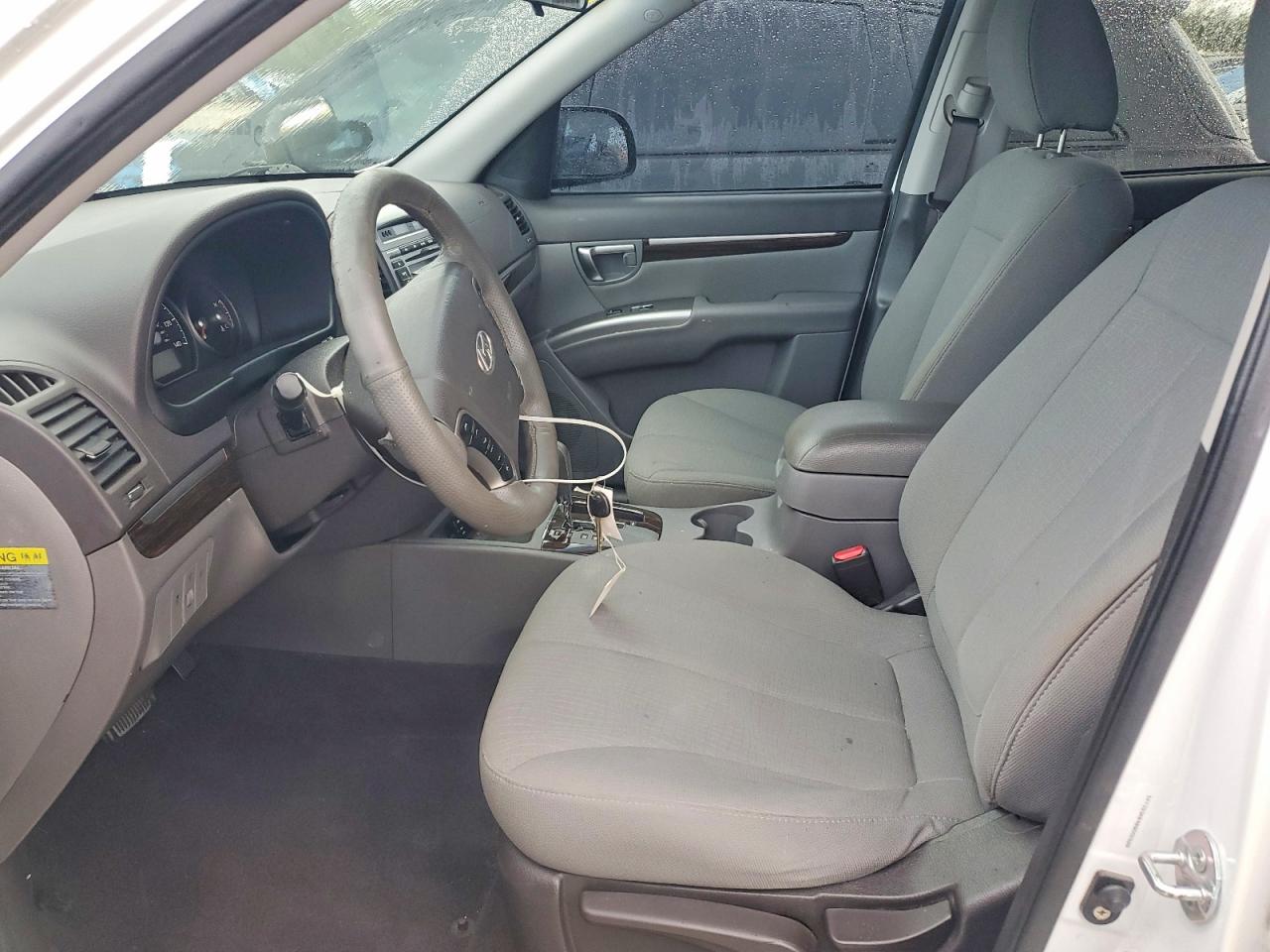 2011 Hyundai Santa Fe Gls White vin: 5XYZG3AB4BG002528