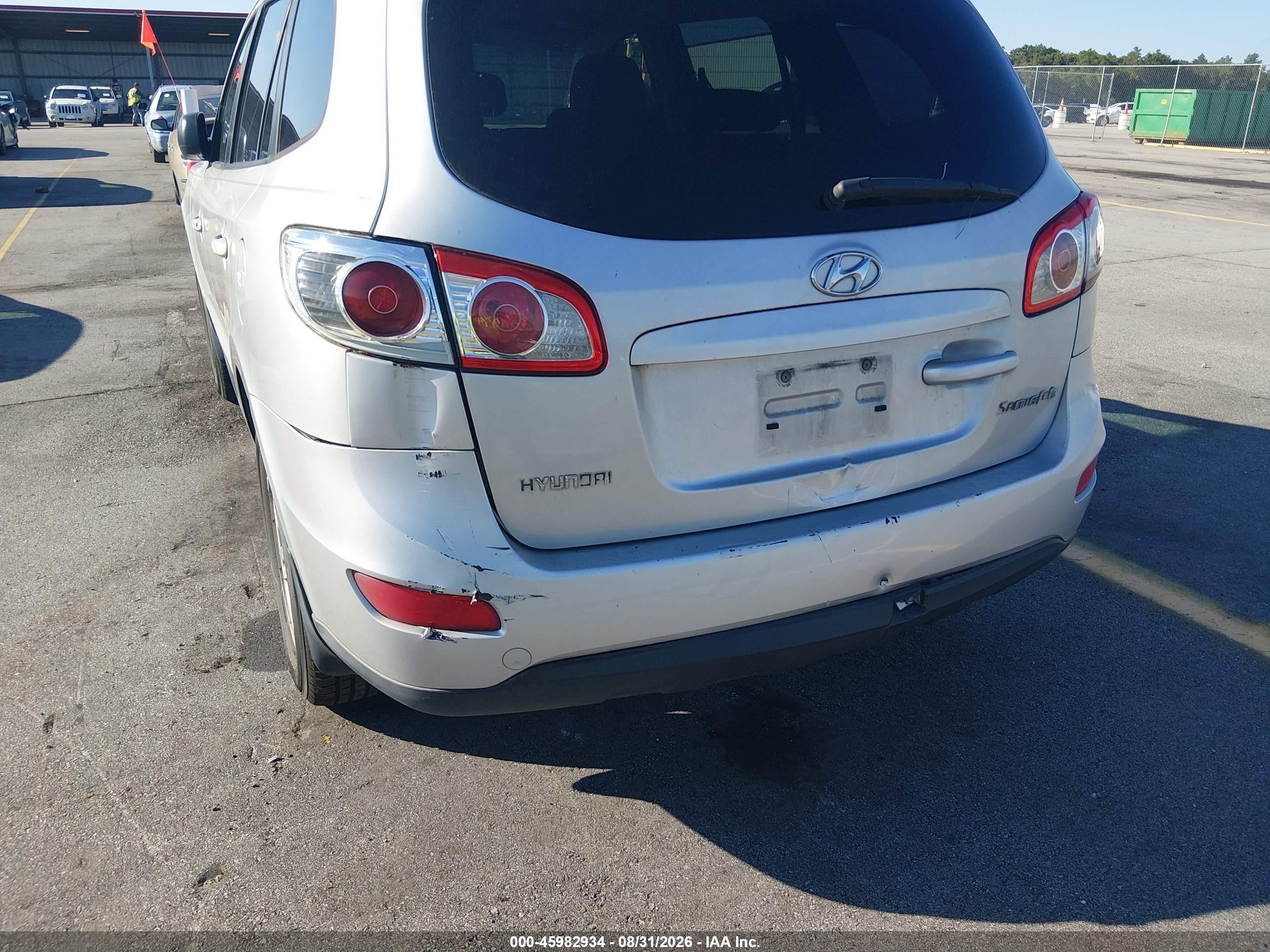 2011 Hyundai Santa Fe Gls Silver vin: 5XYZG3AB4BG035948