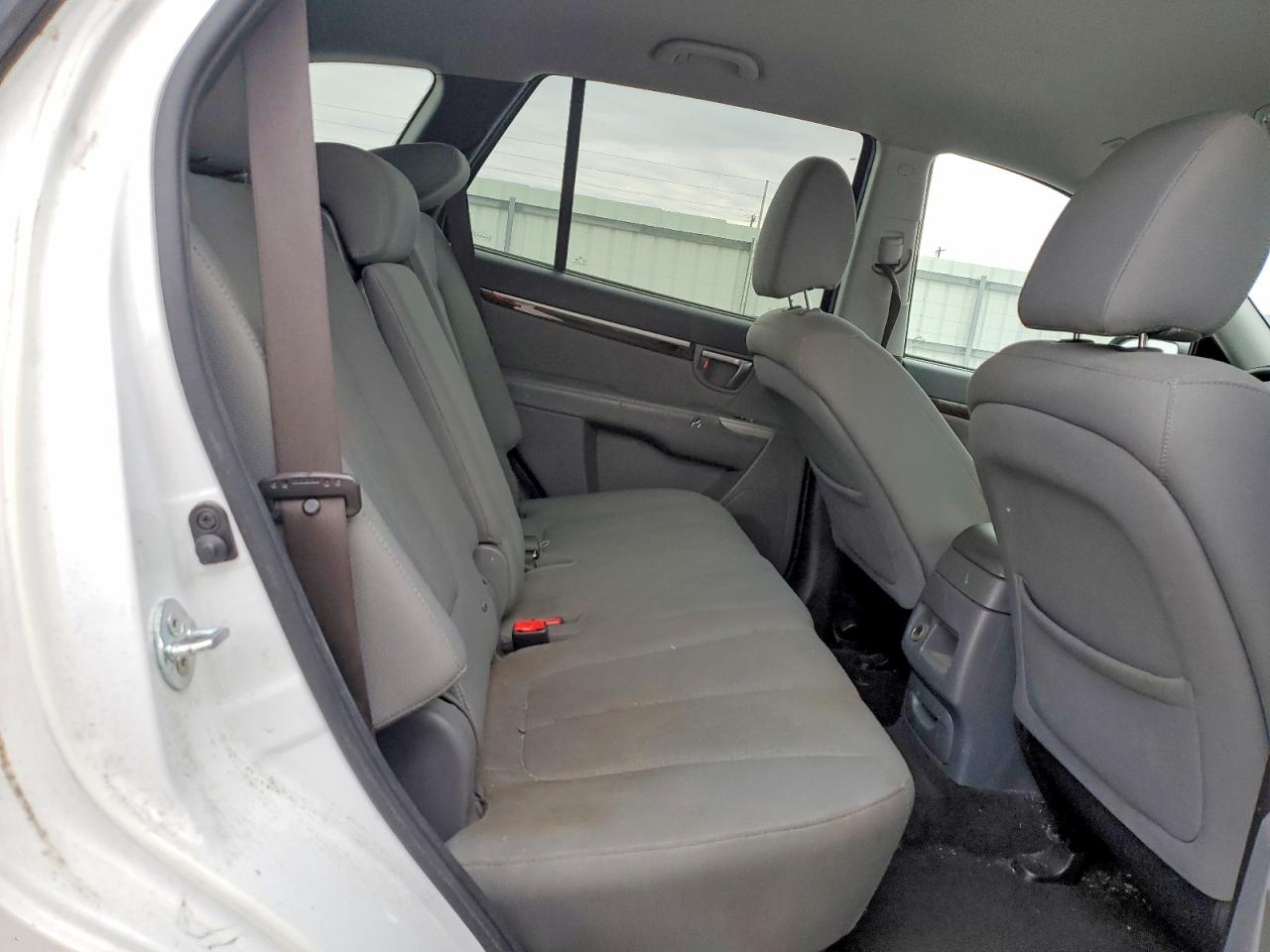 2011 Hyundai Santa Fe Gls White vin: 5XYZG3AB4BG083952