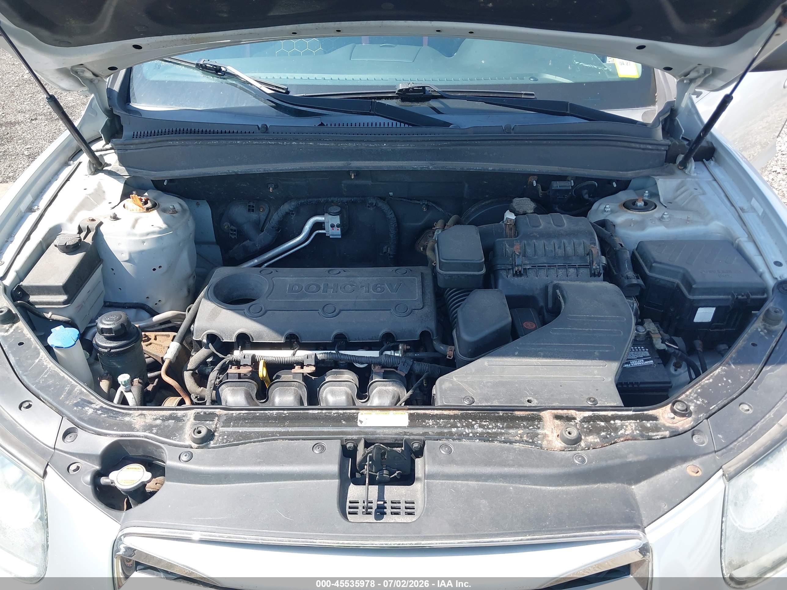 2012 Hyundai Santa Fe Gls Silver vin: 5XYZG3AB4CG113047