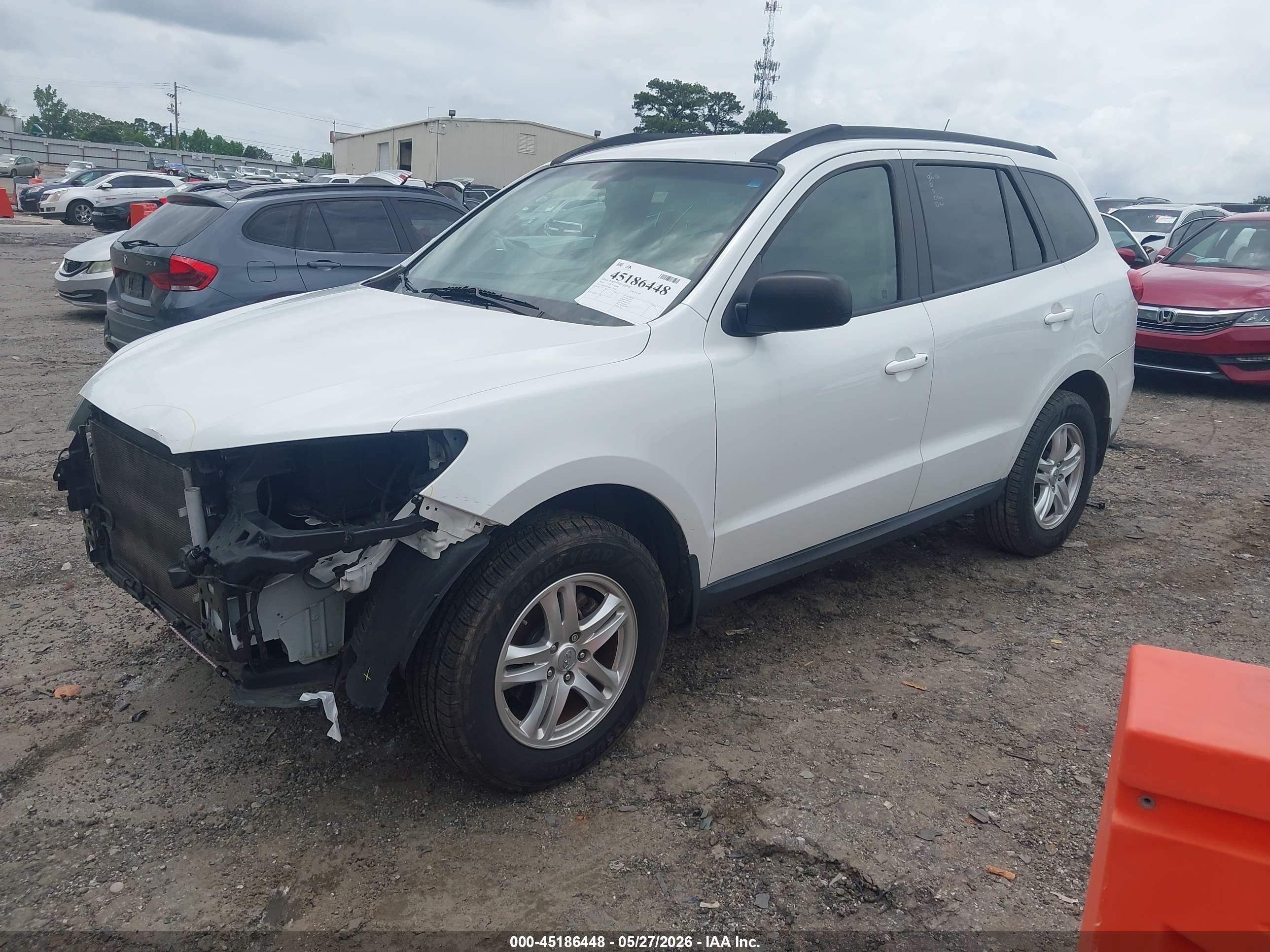 2012 Hyundai Santa Fe Gls White vin: 5XYZG3AB4CG153841