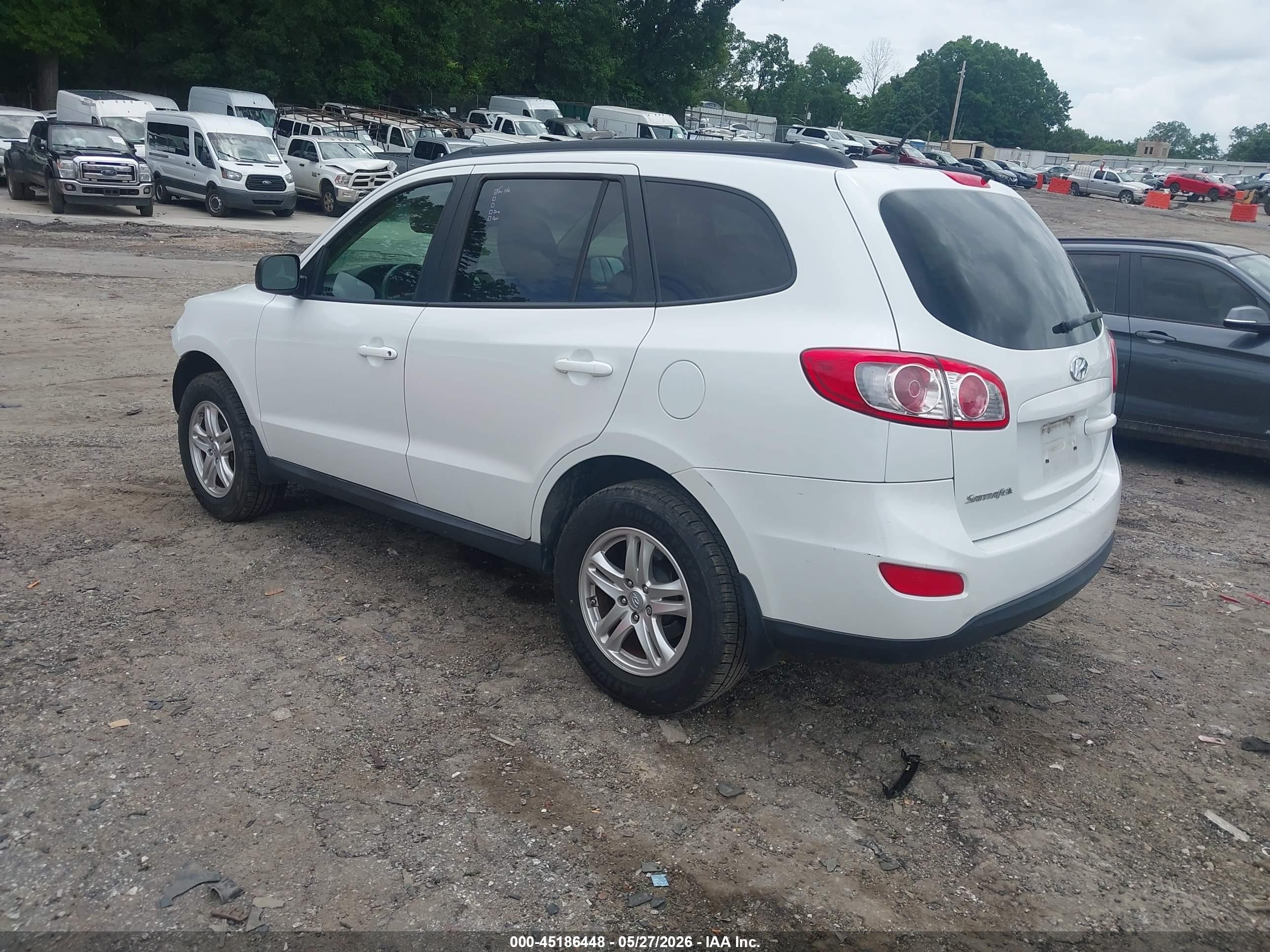 2012 Hyundai Santa Fe Gls White vin: 5XYZG3AB4CG153841