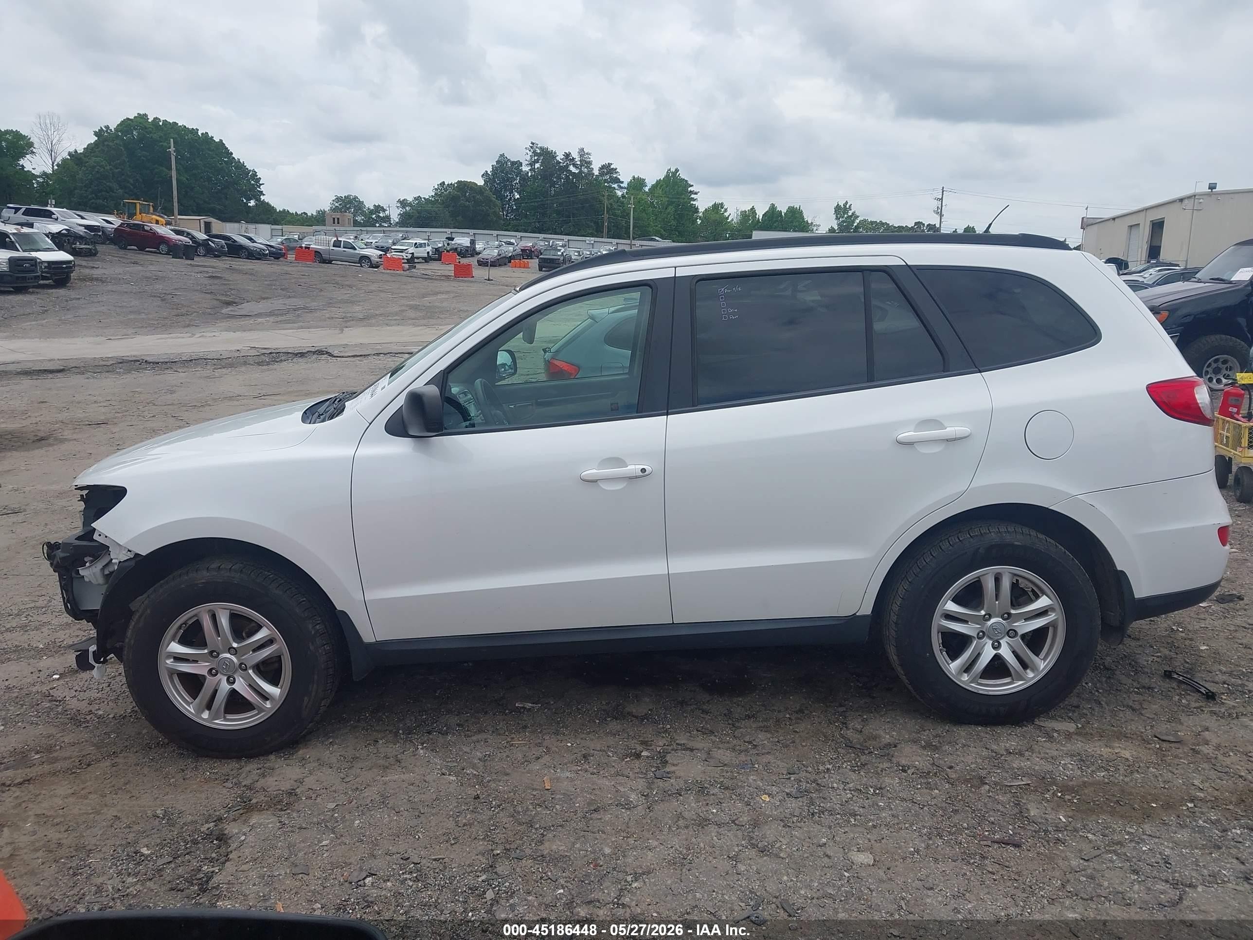 2012 Hyundai Santa Fe Gls White vin: 5XYZG3AB4CG153841