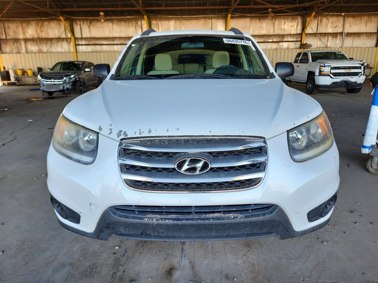 2012 Hyundai Santa Fe Gls White vin: 5XYZG3AB4CG158425