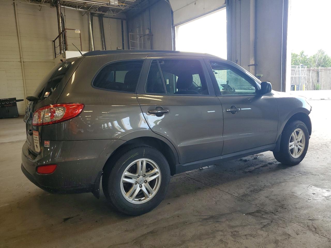 2012 Hyundai Santa Fe Gls Gray vin: 5XYZG3AB5CG155260