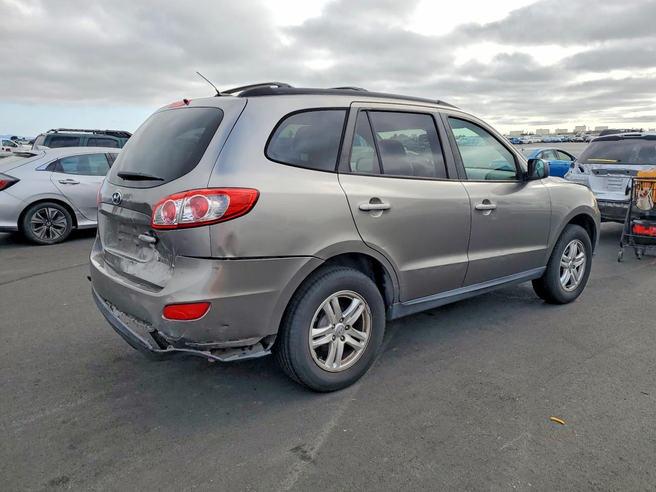 2011 Hyundai Santa Fe Gls Gray vin: 5XYZG3AB6BG018973