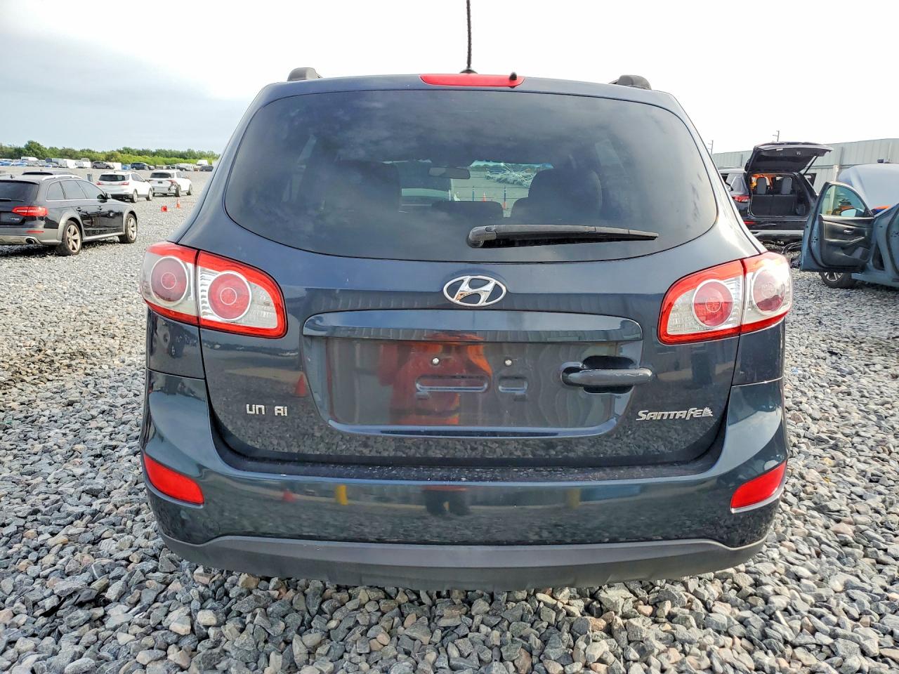 2011 Hyundai Santa Fe Gls Black vin: 5XYZG3AB6BG040651