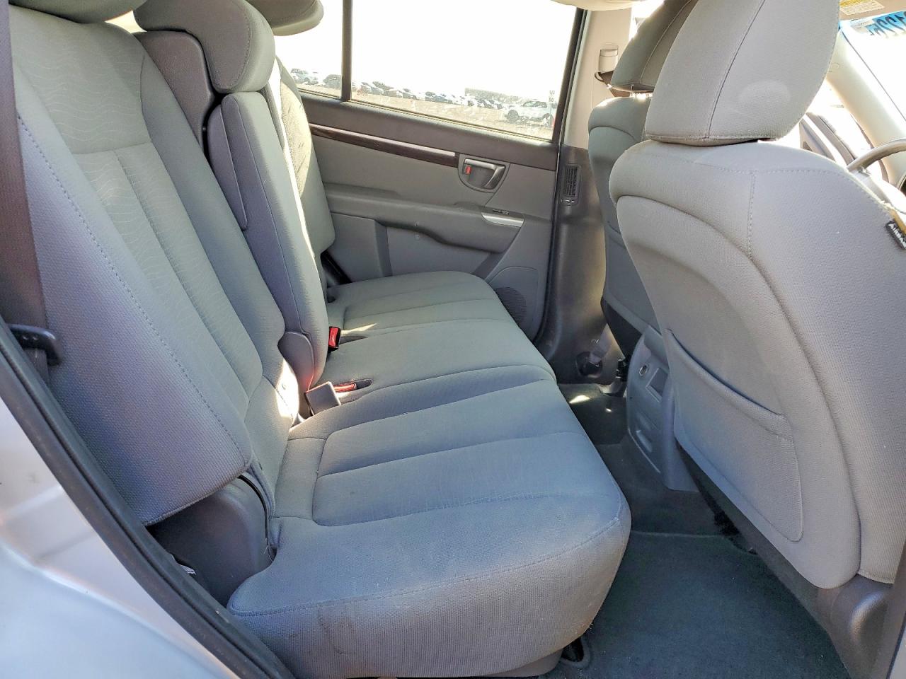 2012 Hyundai Santa Fe Gls Silver vin: 5XYZG3AB6CG118539