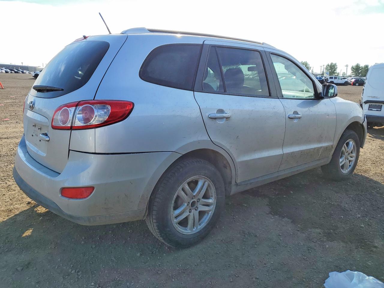2012 Hyundai Santa Fe Gls Silver vin: 5XYZG3AB6CG118539