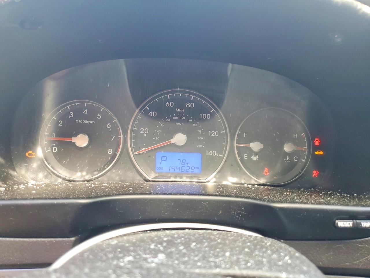 2011 Hyundai Santa Fe Gls Silver vin: 5XYZG3AB7BG001034
