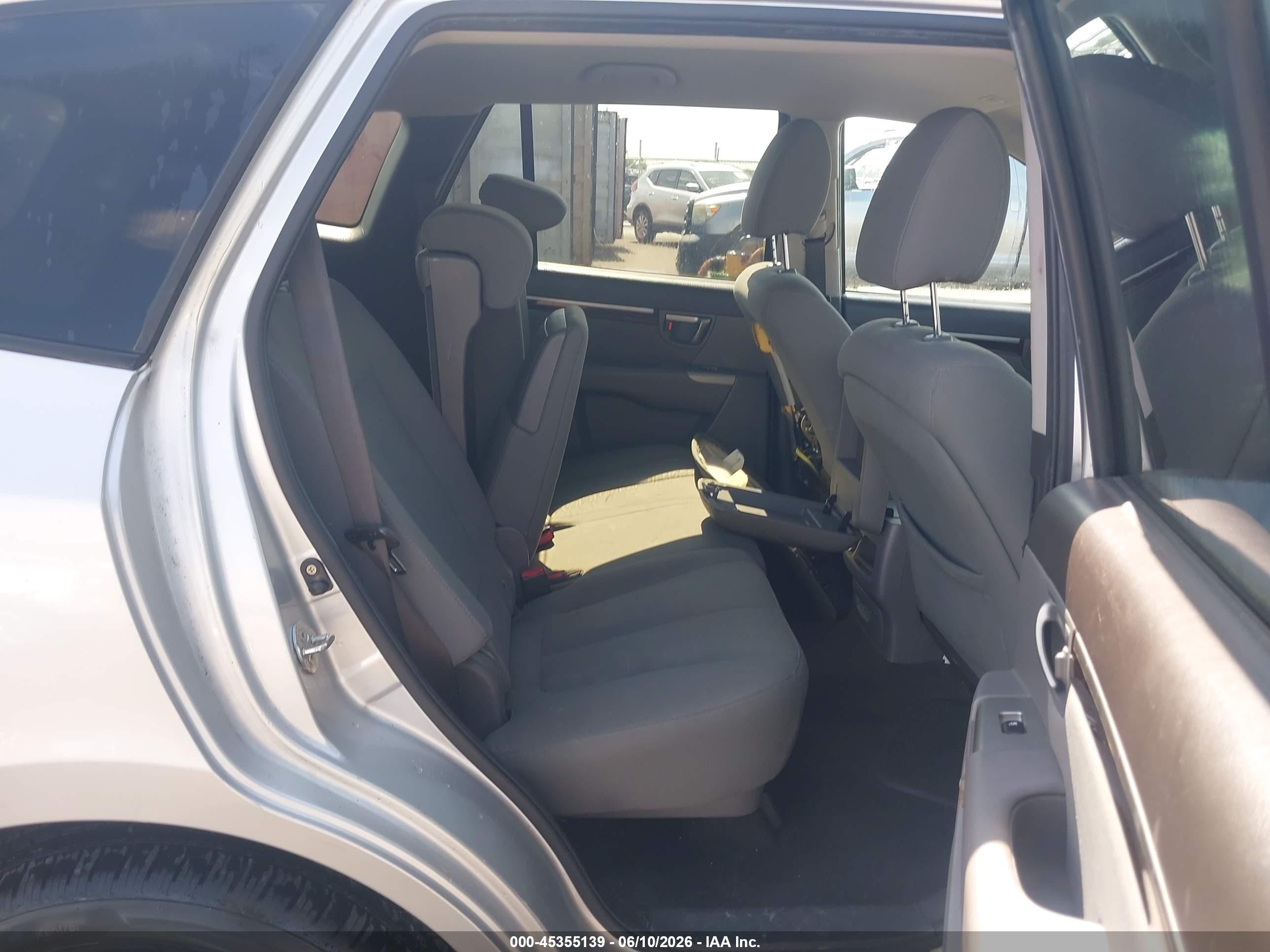 2011 Hyundai Santa Fe Gls Gray vin: 5XYZG3AB7BG004869