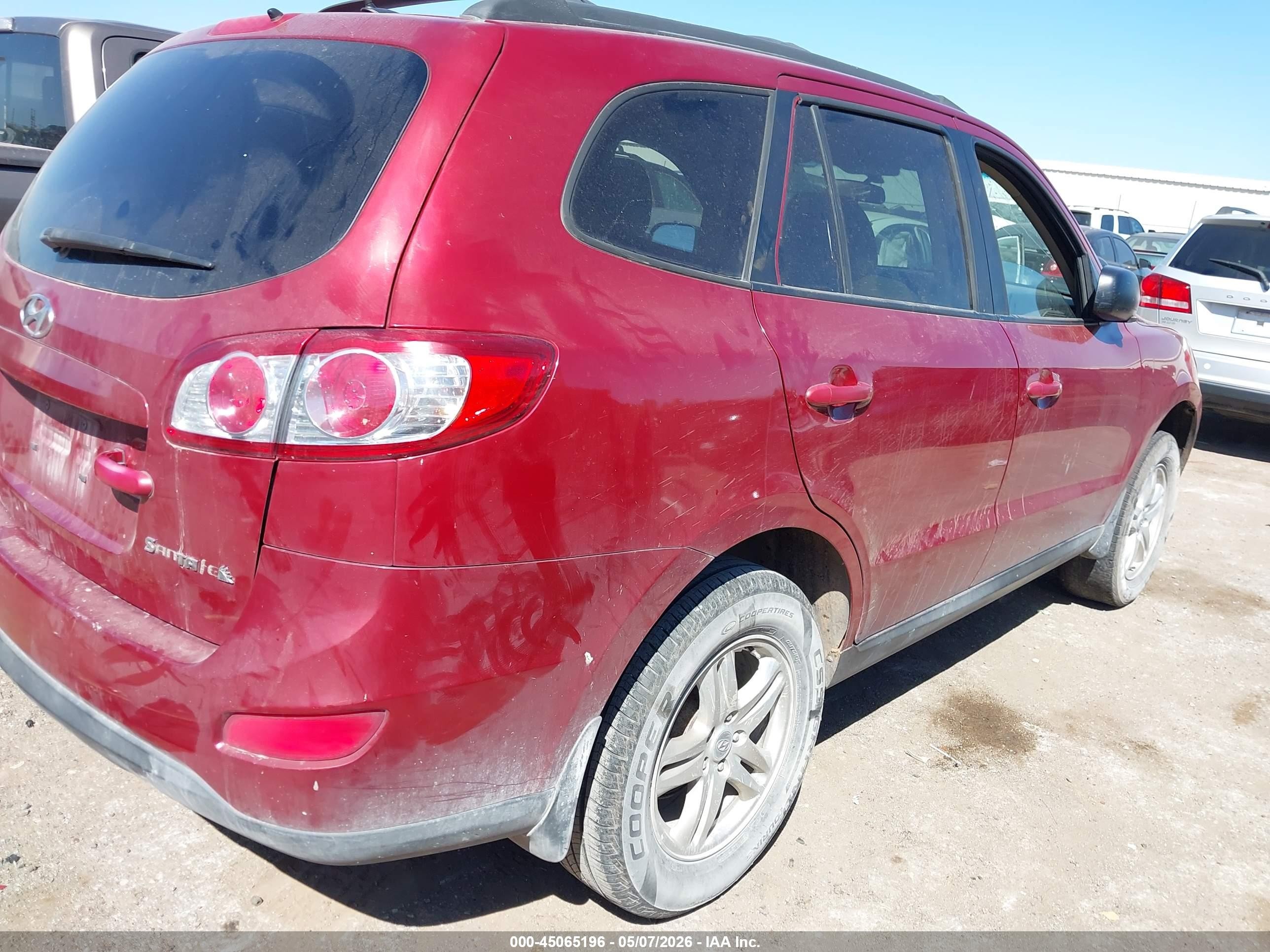 2011 Hyundai Santa Fe Gls Red vin: 5XYZG3AB7BG013409