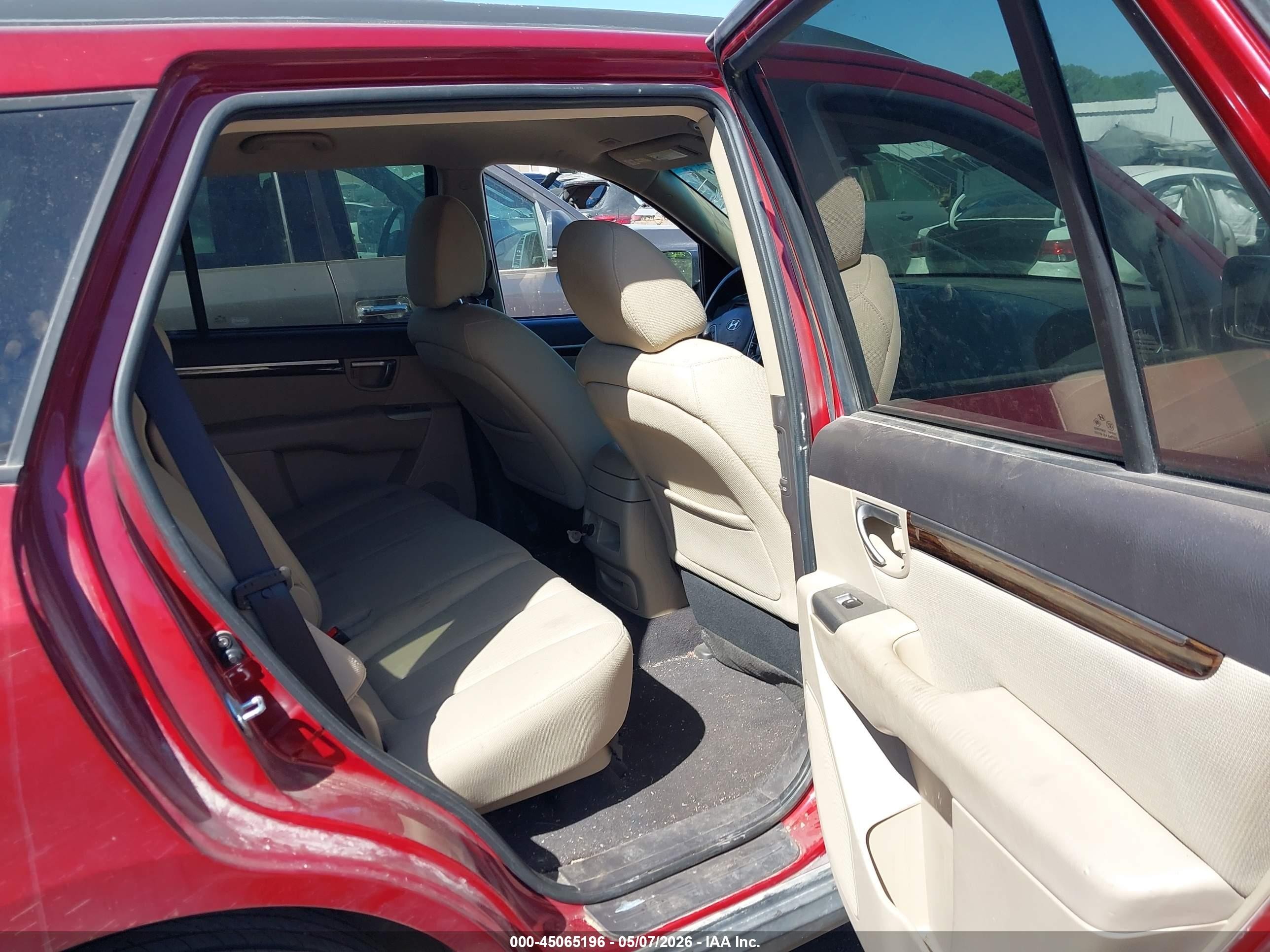 2011 Hyundai Santa Fe Gls Red vin: 5XYZG3AB7BG013409