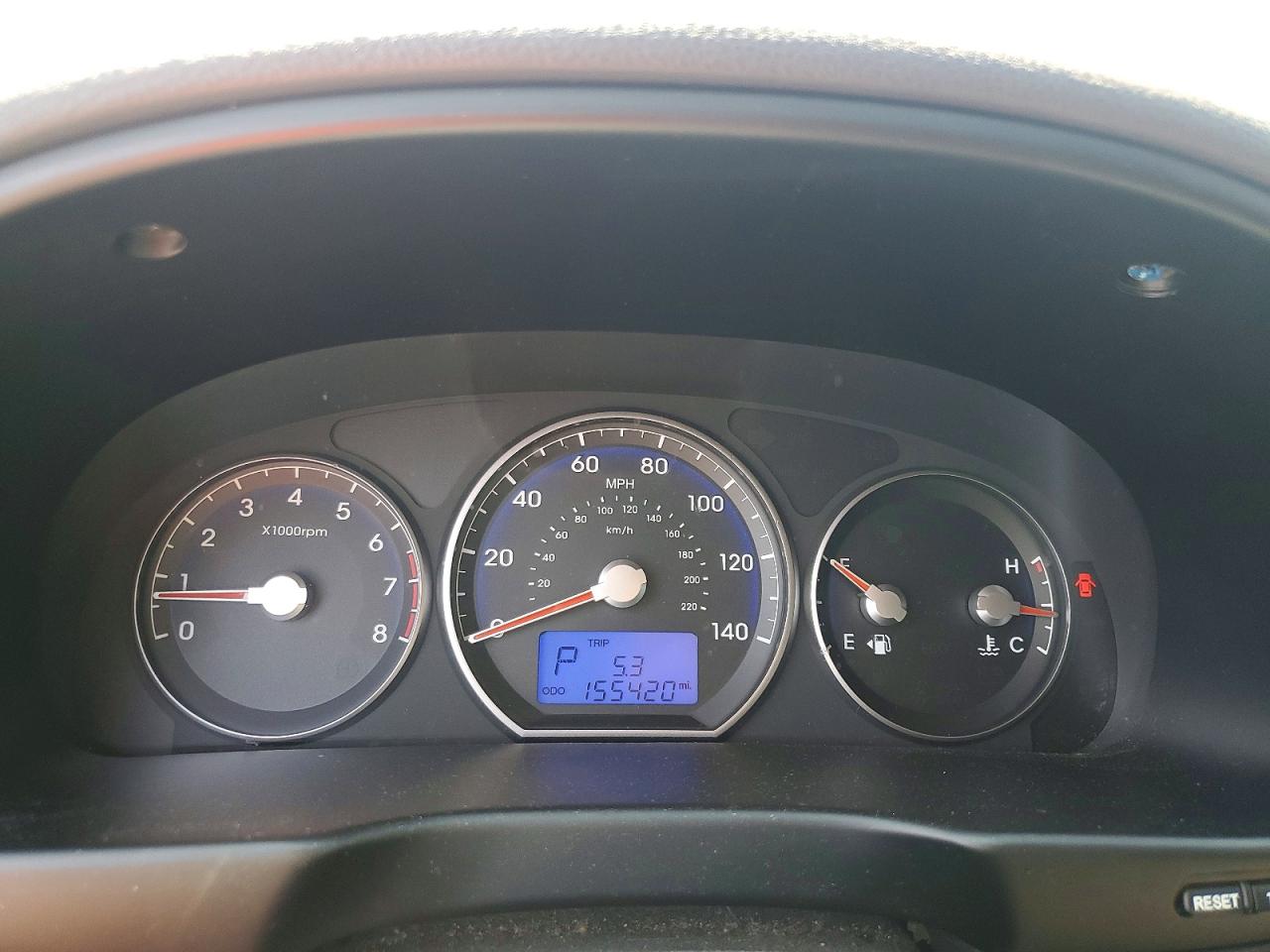 2011 Hyundai Santa Fe Gls Silver vin: 5XYZG3AB7BG075554