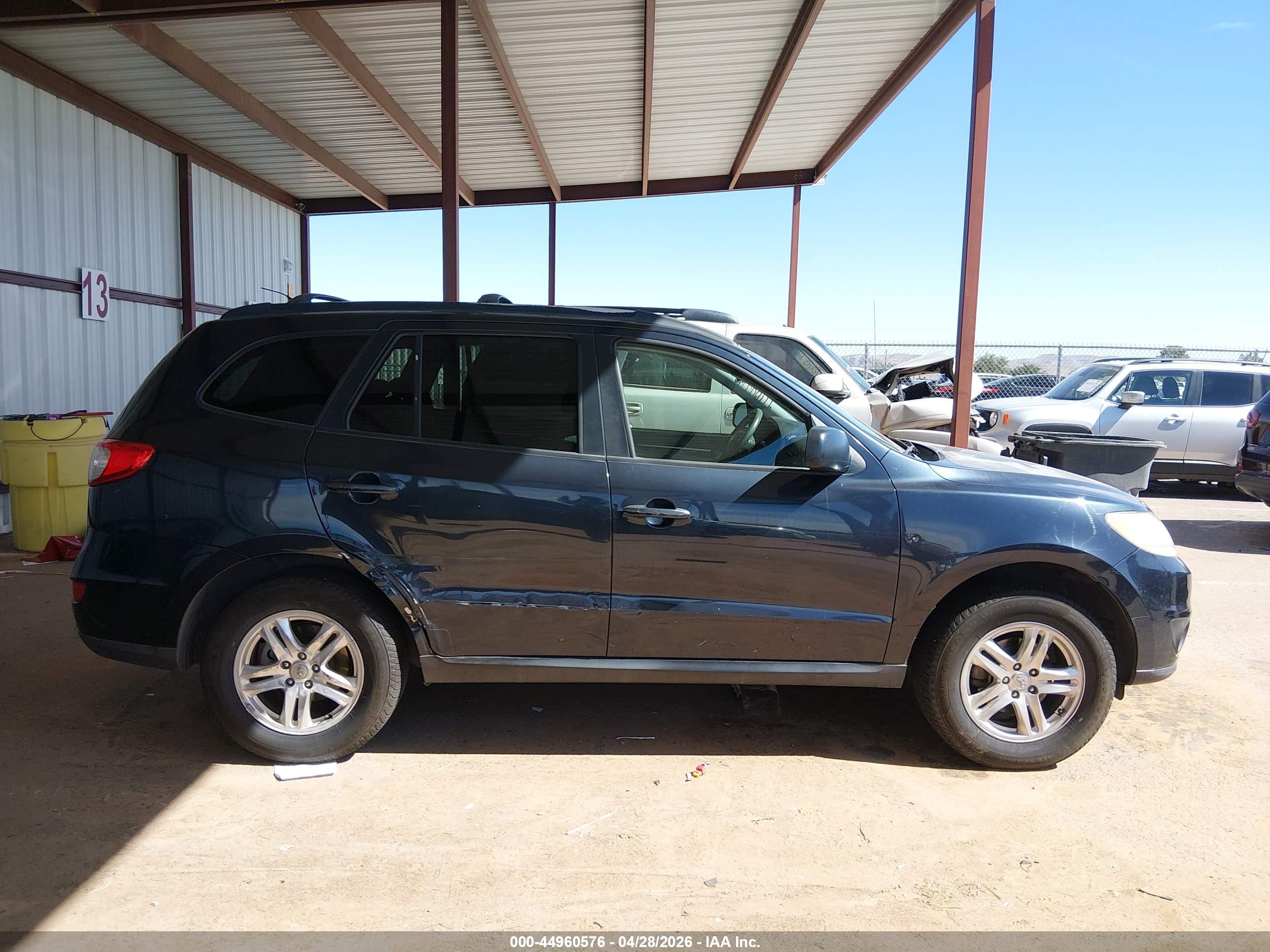 2012 Hyundai Santa Fe Gls Black vin: 5XYZG3AB7CG121885
