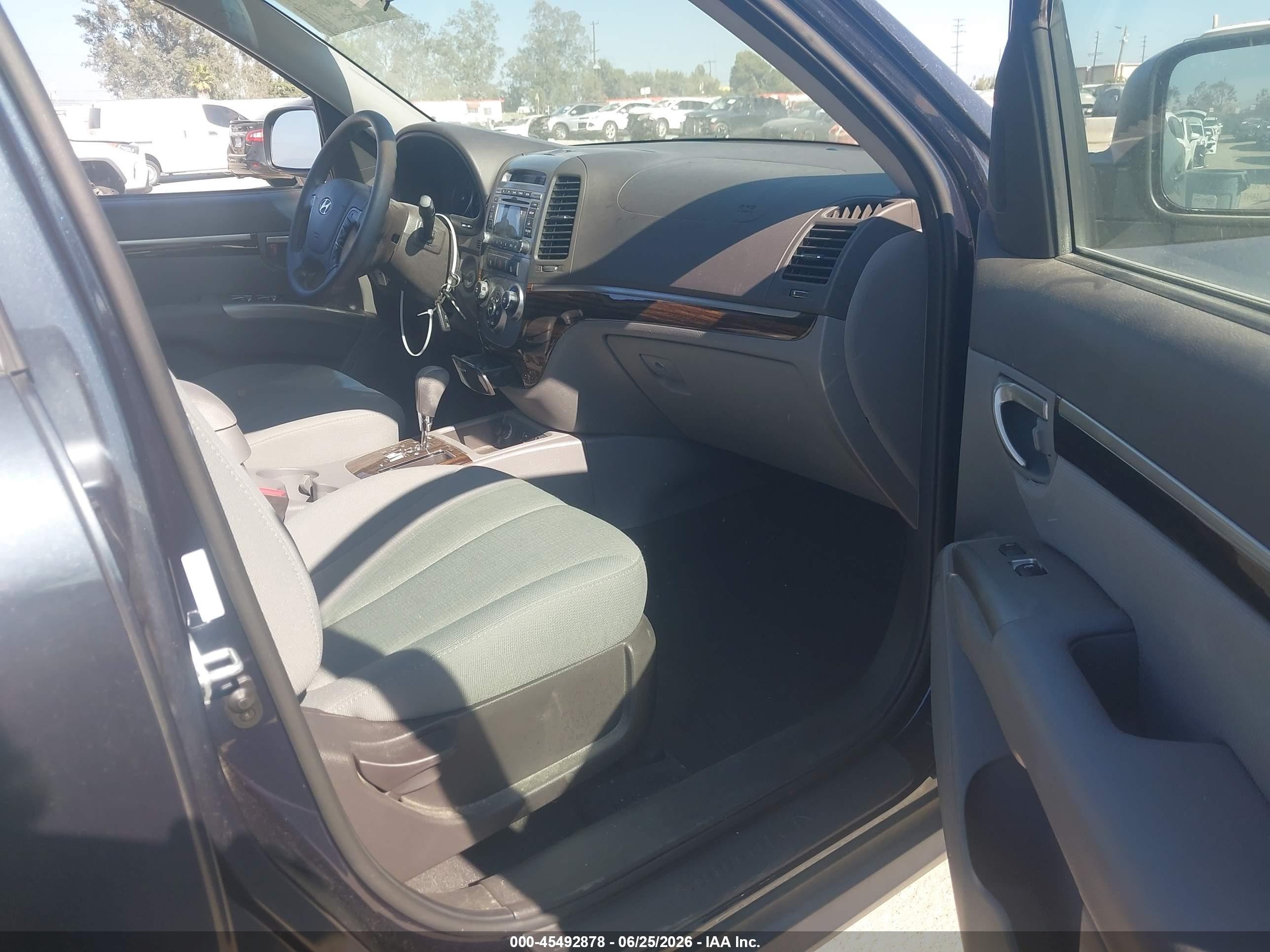 2012 Hyundai Santa Fe Gls Black vin: 5XYZG3AB8CG100477