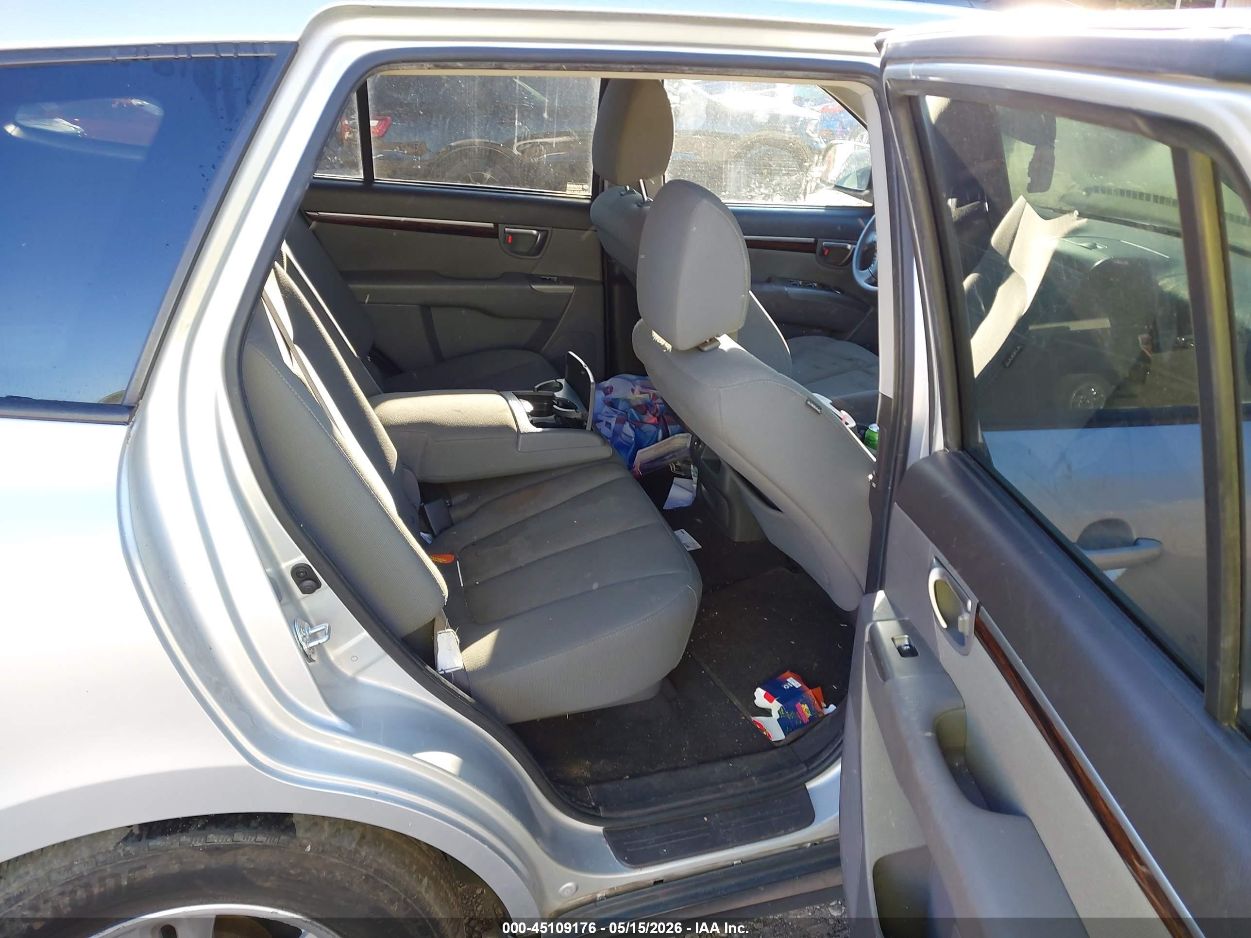 2012 Hyundai Santa Fe Gls Серебряный vin: 5XYZG3AB8CG101368