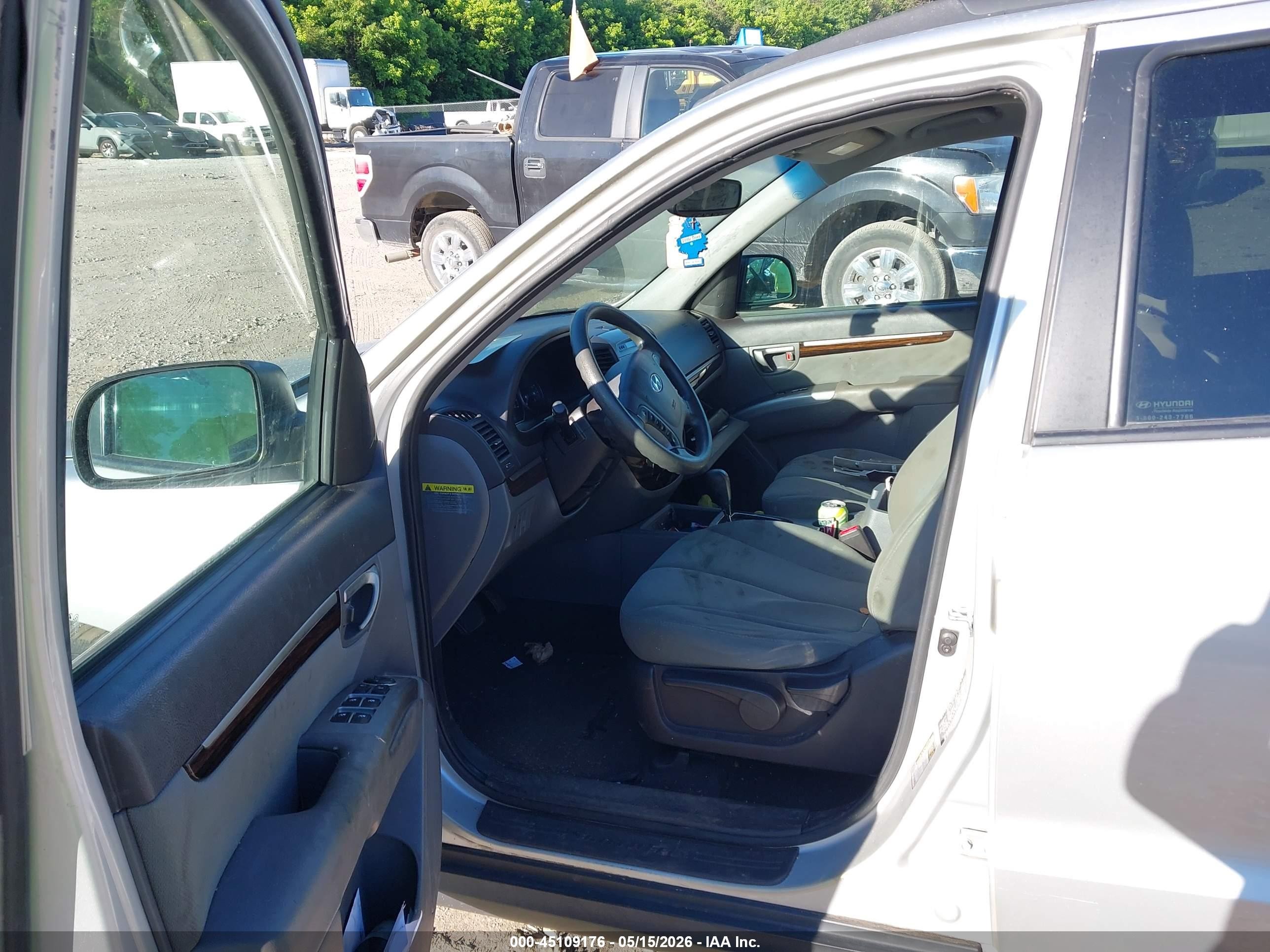 2012 Hyundai Santa Fe Gls Серебряный vin: 5XYZG3AB8CG101368