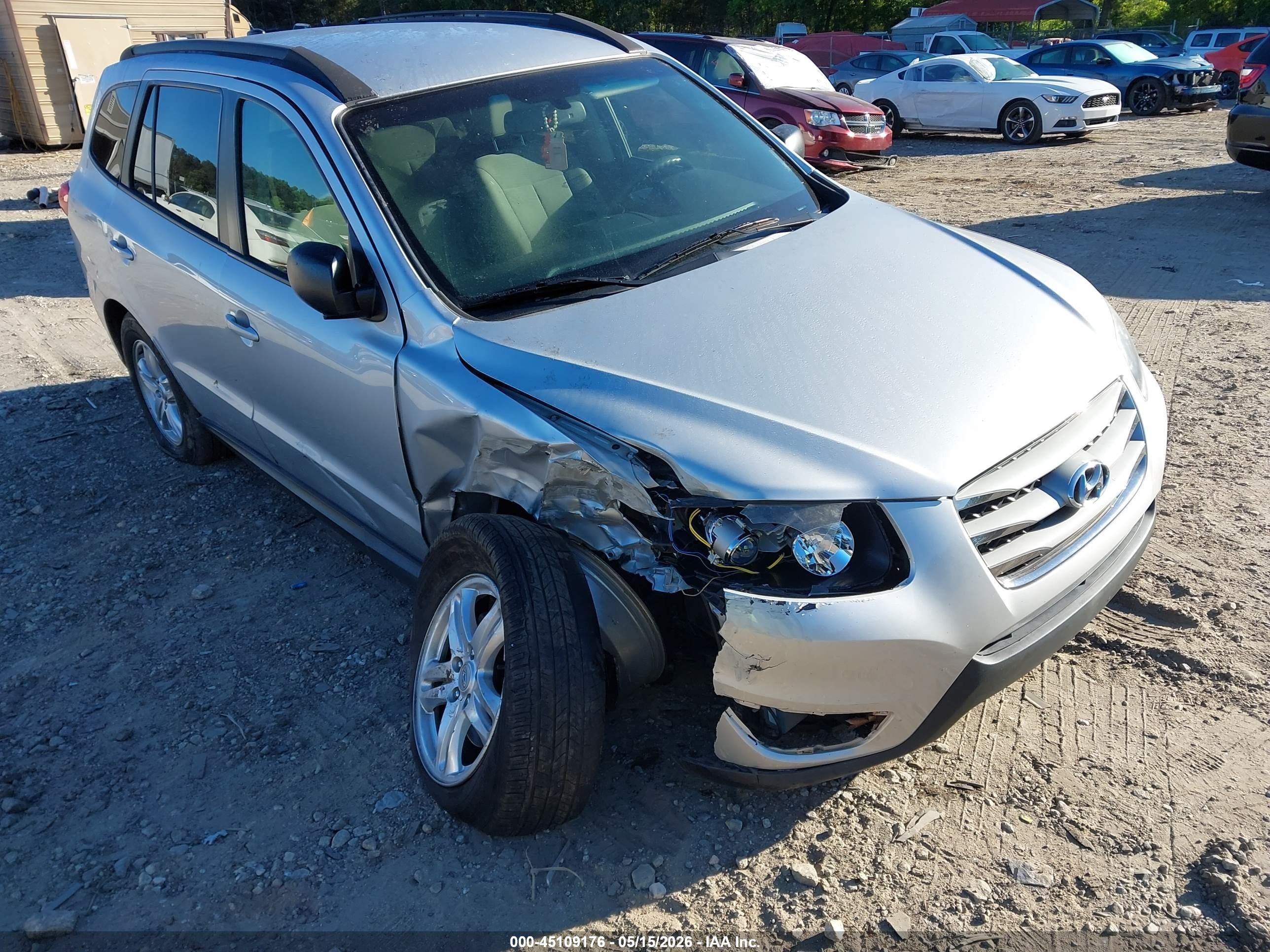 2012 Hyundai Santa Fe Gls Серебряный vin: 5XYZG3AB8CG101368
