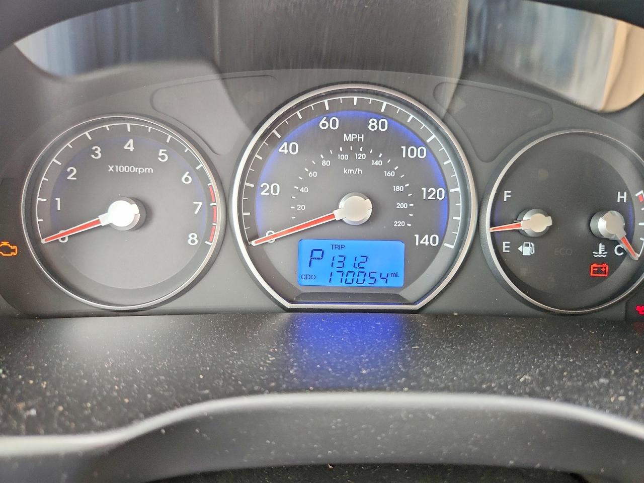 2012 Hyundai Santa Fe White vin: 5XYZG3AB8CG153292