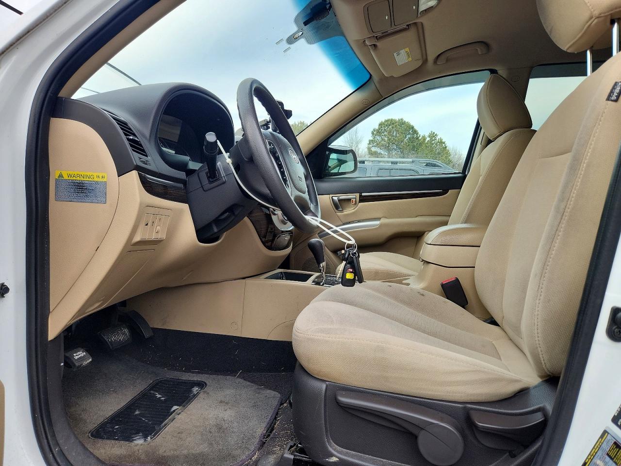 2012 Hyundai Santa Fe White vin: 5XYZG3AB8CG153292