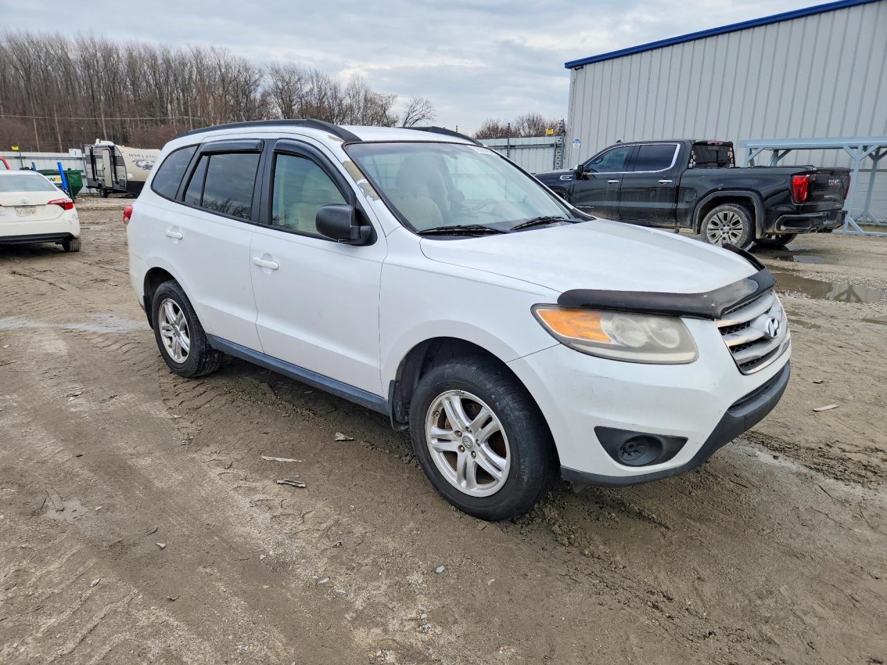 2012 Hyundai Santa Fe White vin: 5XYZG3AB8CG153292