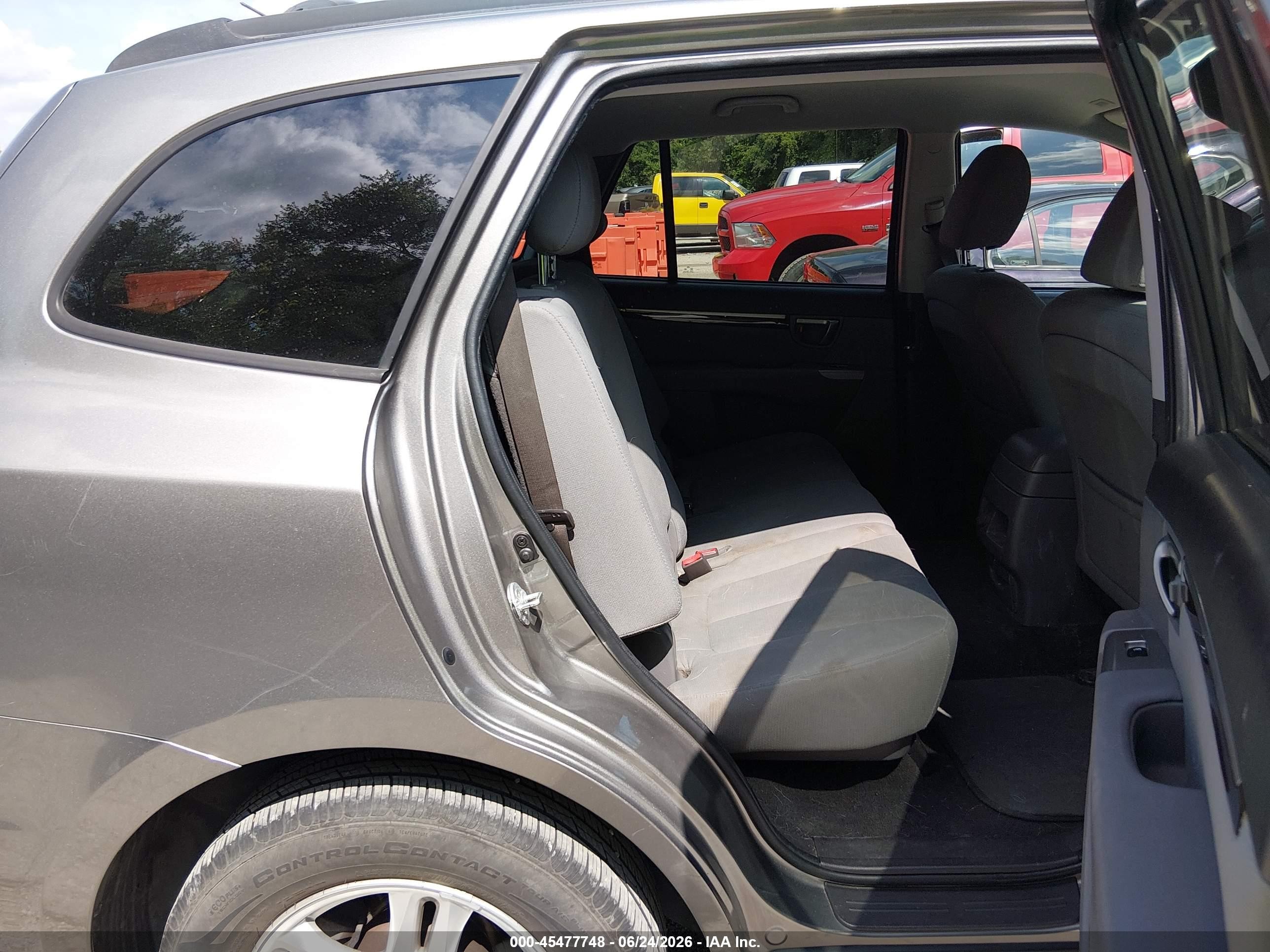 2012 Hyundai Santa Fe Gls Серый vin: 5XYZG3AB9CG126506