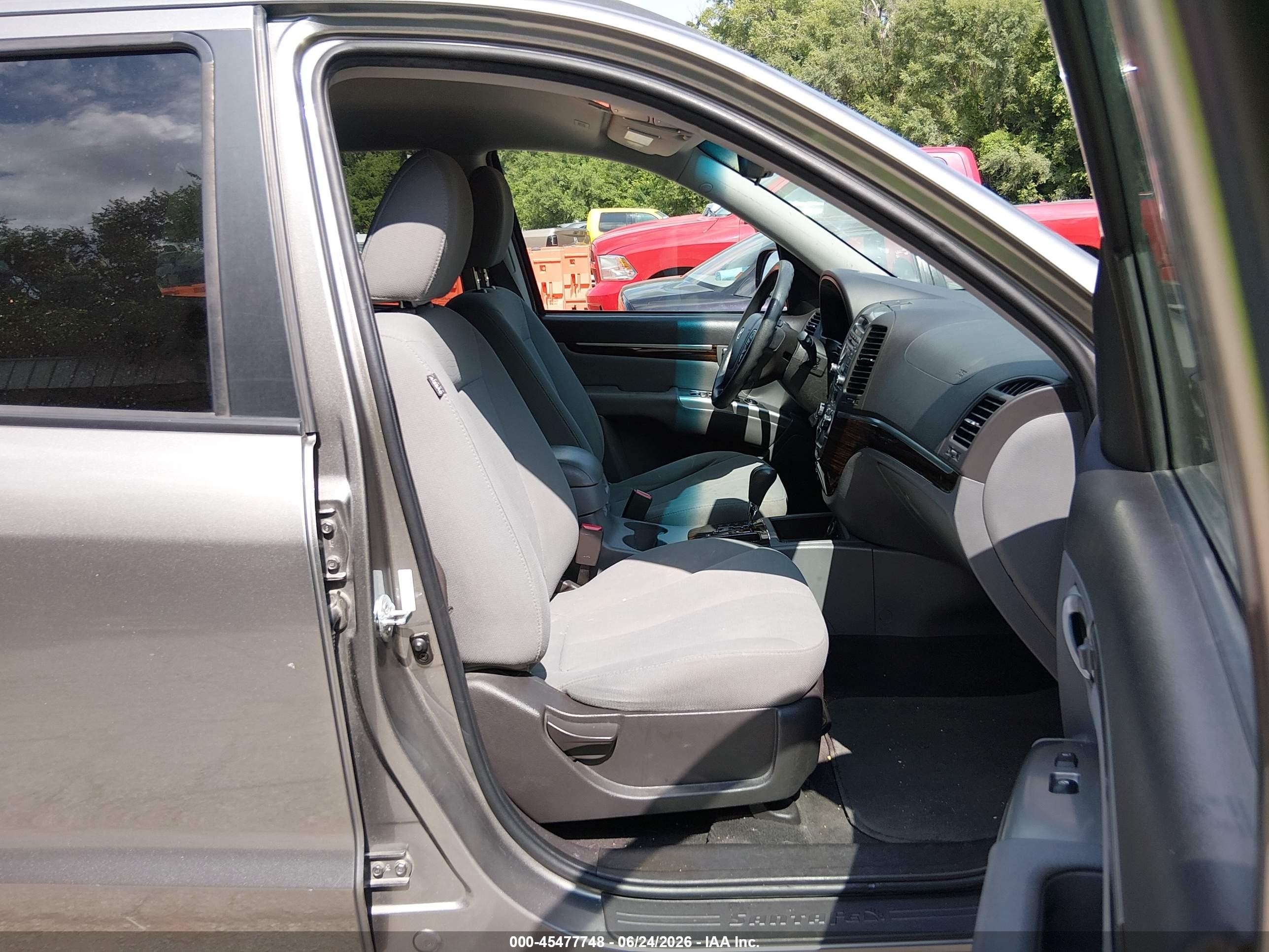 2012 Hyundai Santa Fe Gls Серый vin: 5XYZG3AB9CG126506