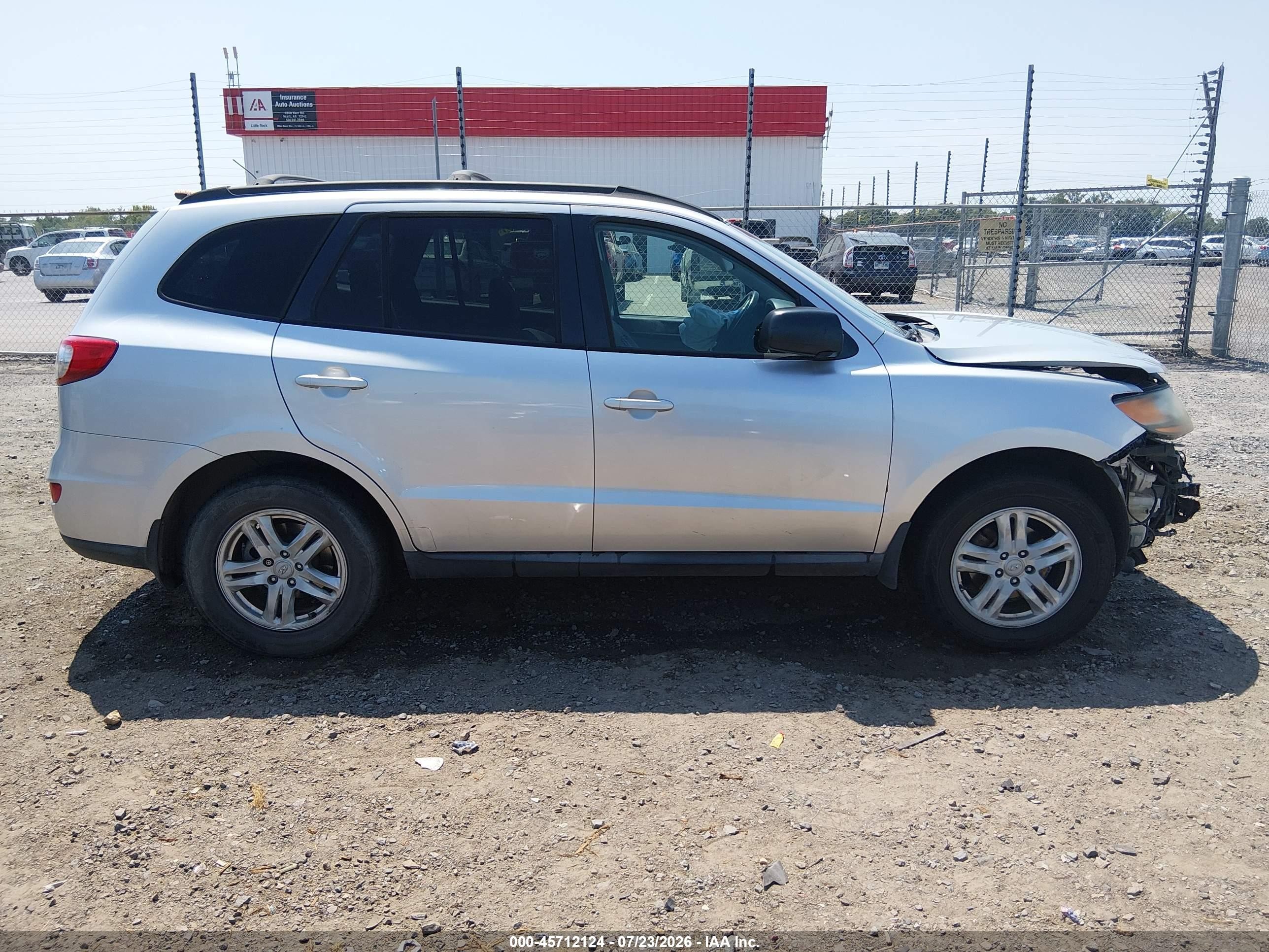 2012 Hyundai Santa Fe Gls Silver vin: 5XYZG3AB9CG161823