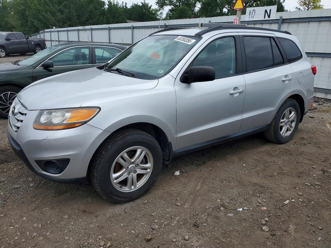 2011 Hyundai Santa Fe Gls Silver vin: 5XYZG3ABXBG013310