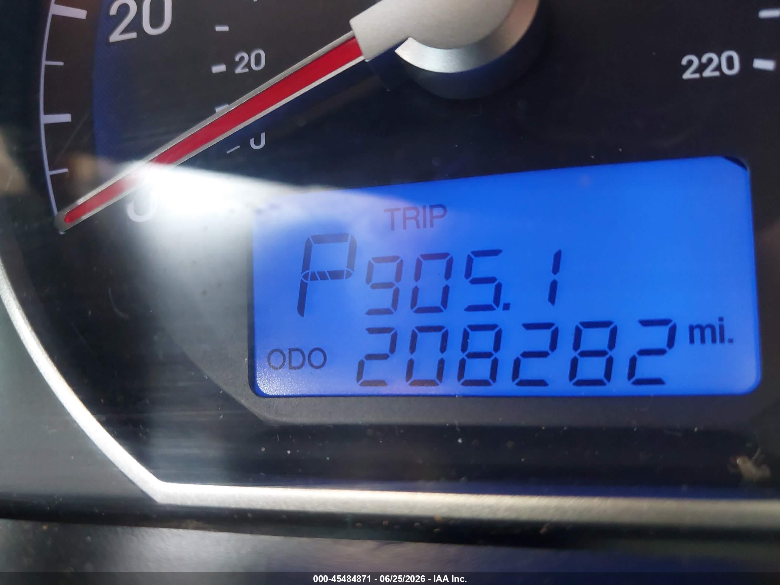 2012 Hyundai Santa Fe Gls Silver vin: 5XYZG3ABXCG123226
