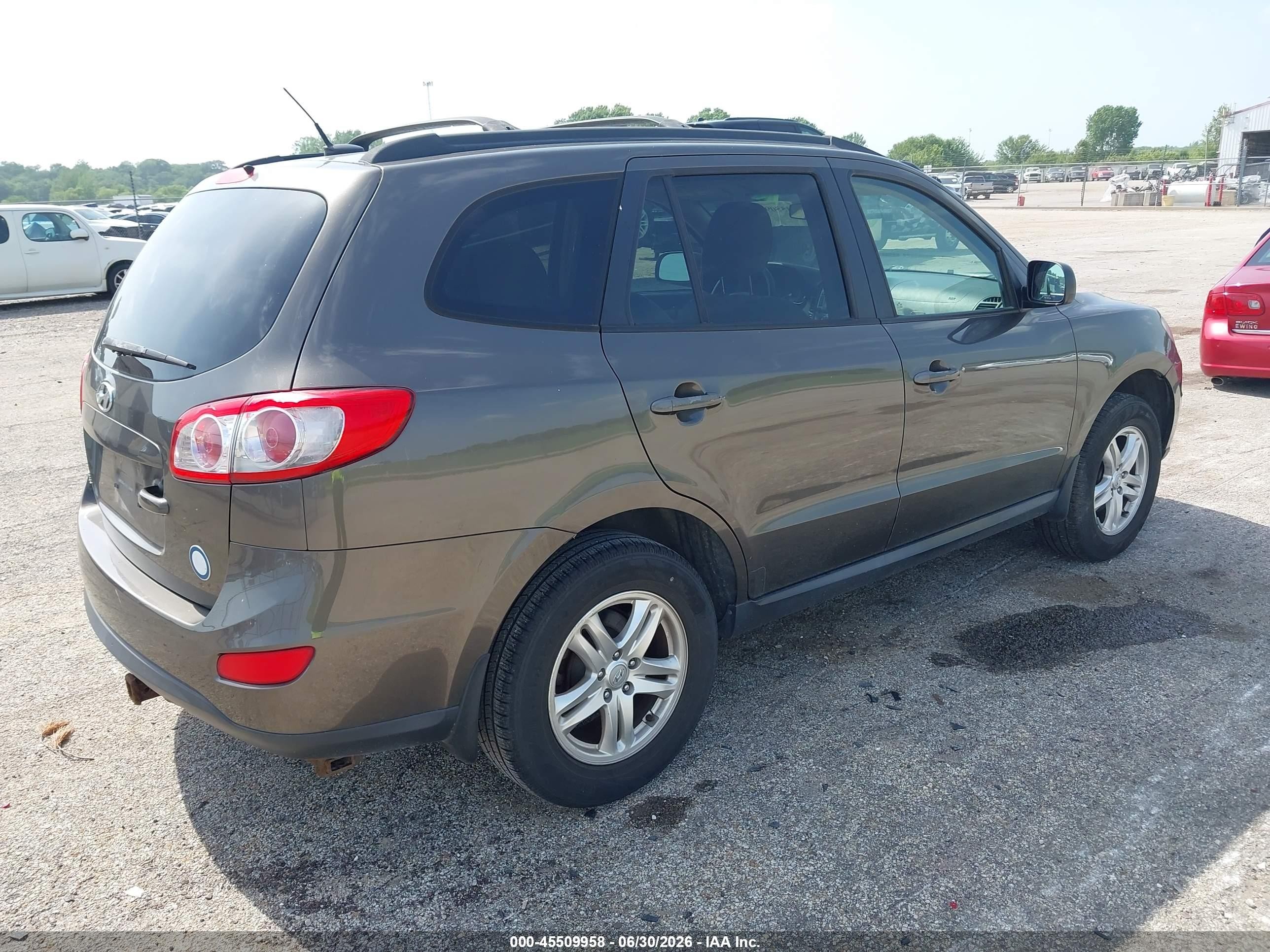 2012 Hyundai Santa Fe Gls V6 Brown vin: 5XYZG4AG2CG144945