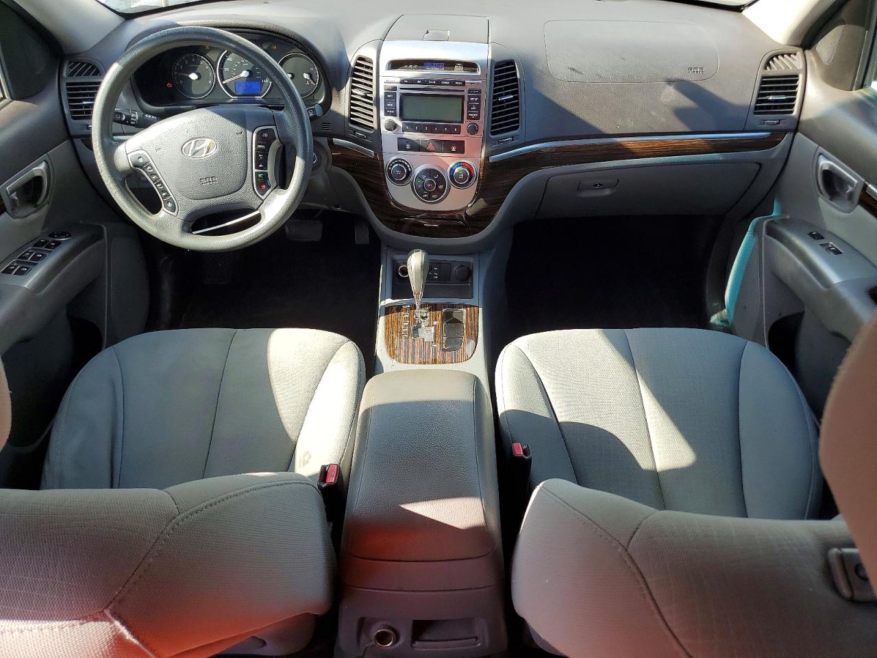 2011 Hyundai Santa Fe Gls White vin: 5XYZG4AG3BG057828